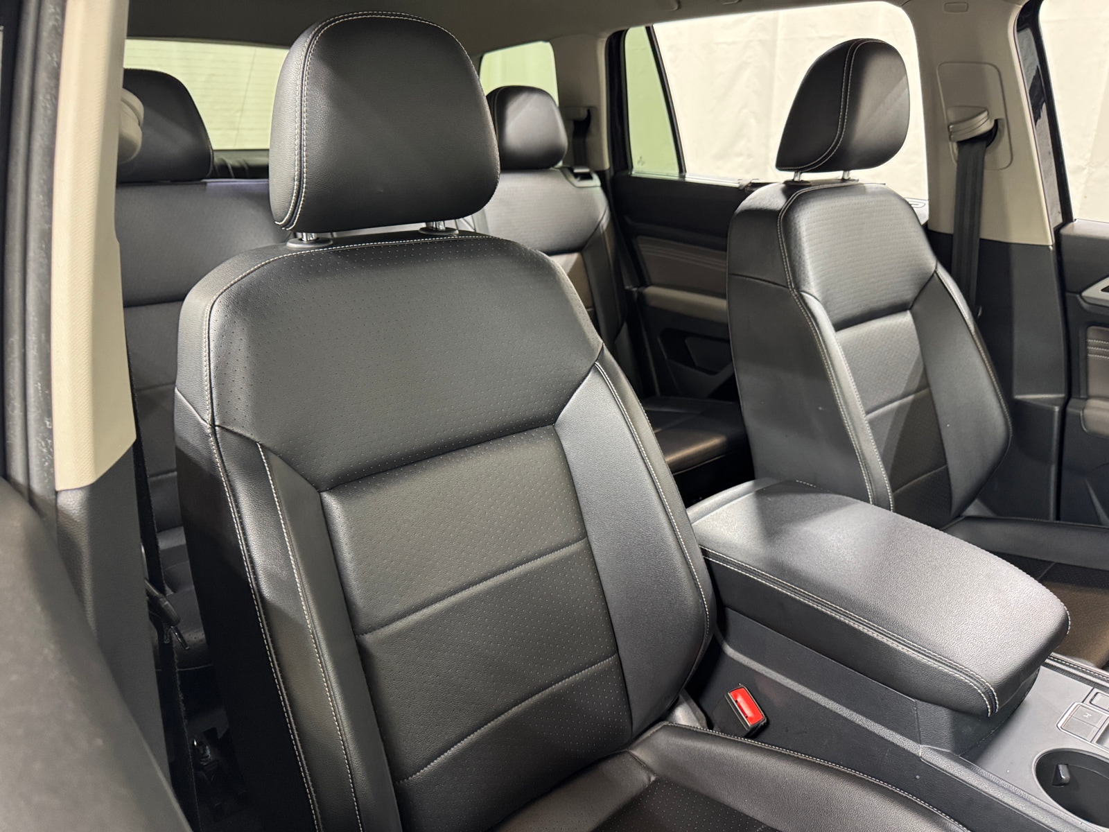 Thumbnail: 2021 Volkswagen Atlas - 2