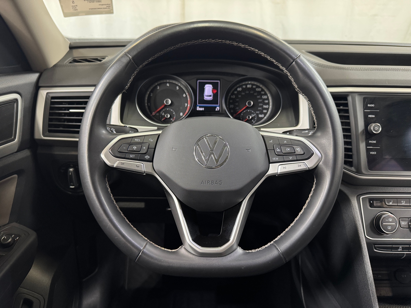 Thumbnail: 2021 Volkswagen Atlas - 5