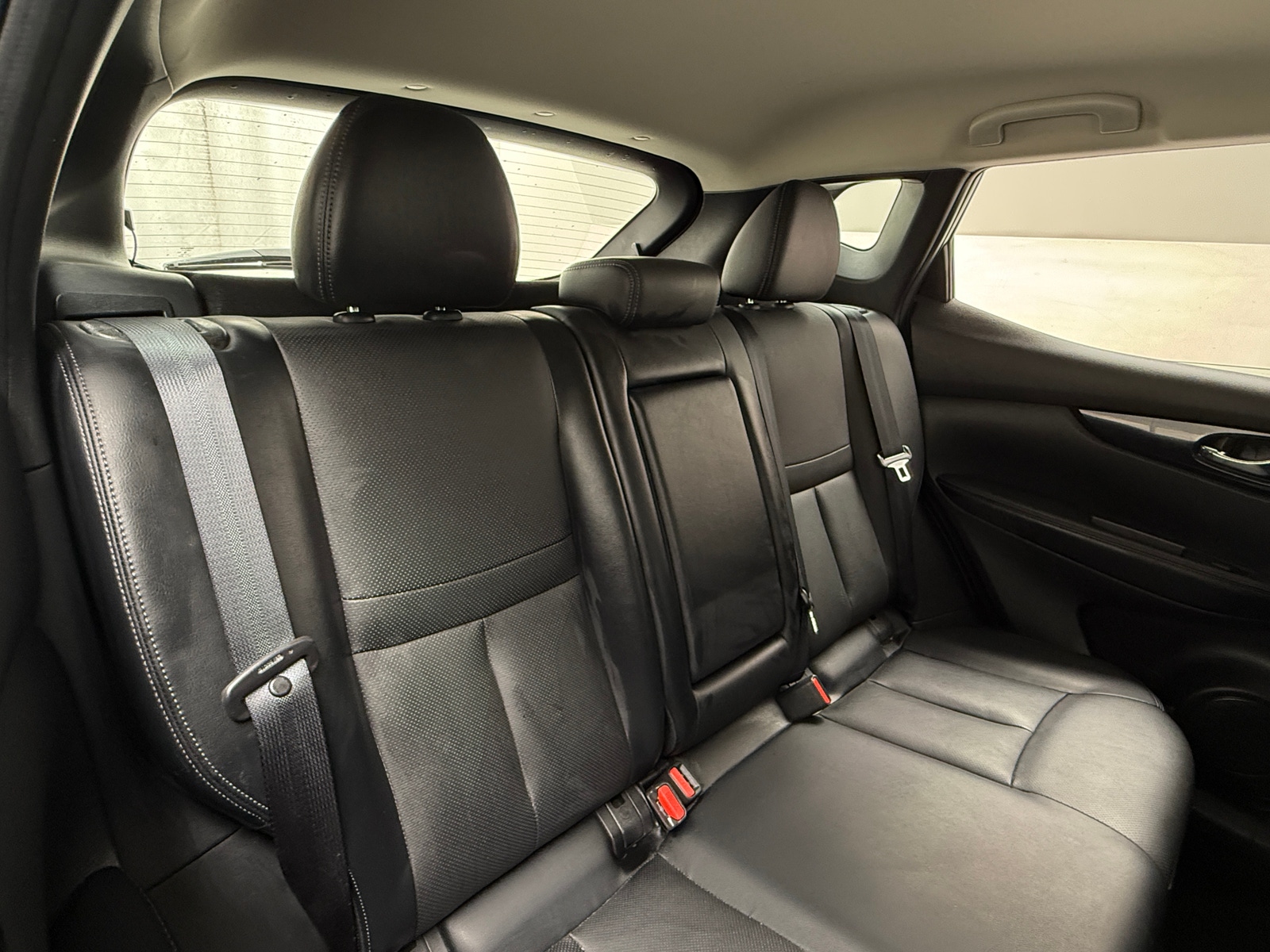 Thumbnail: 2018 Nissan Rogue Sport - 6