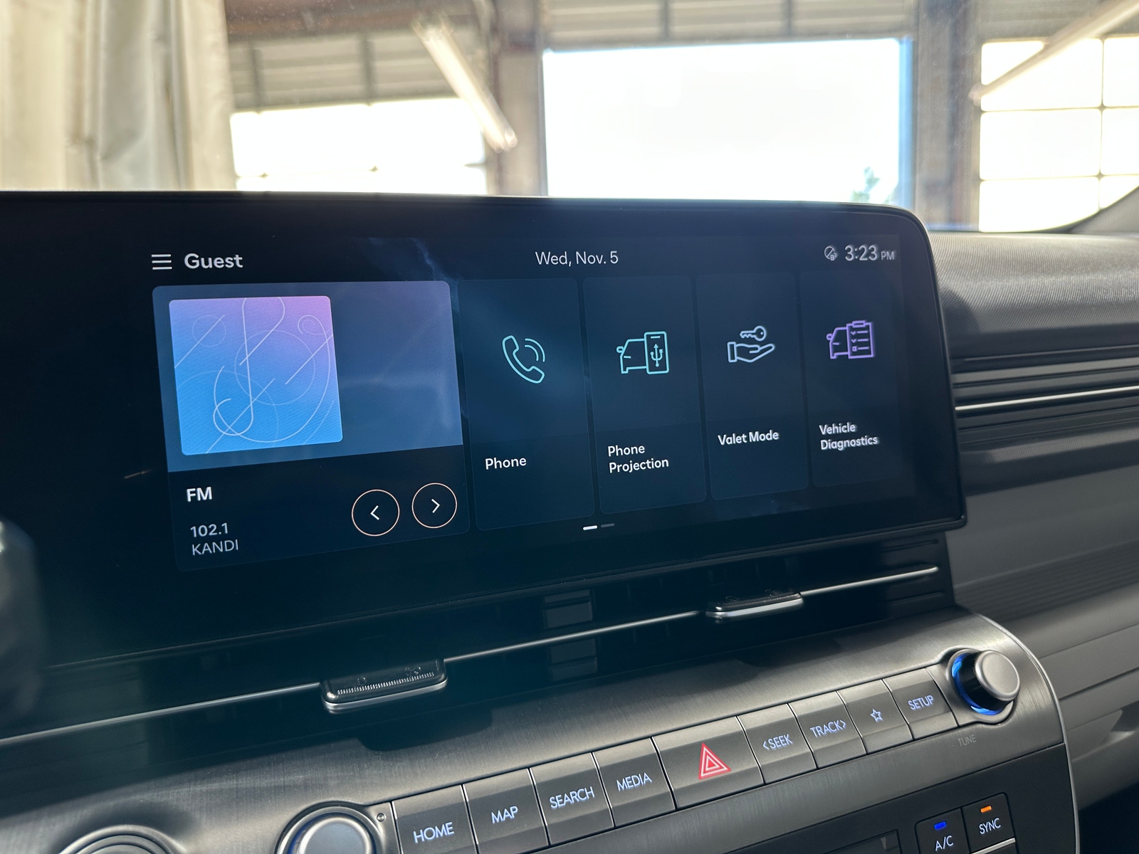 Thumbnail: 2025 Hyundai Kona - 4