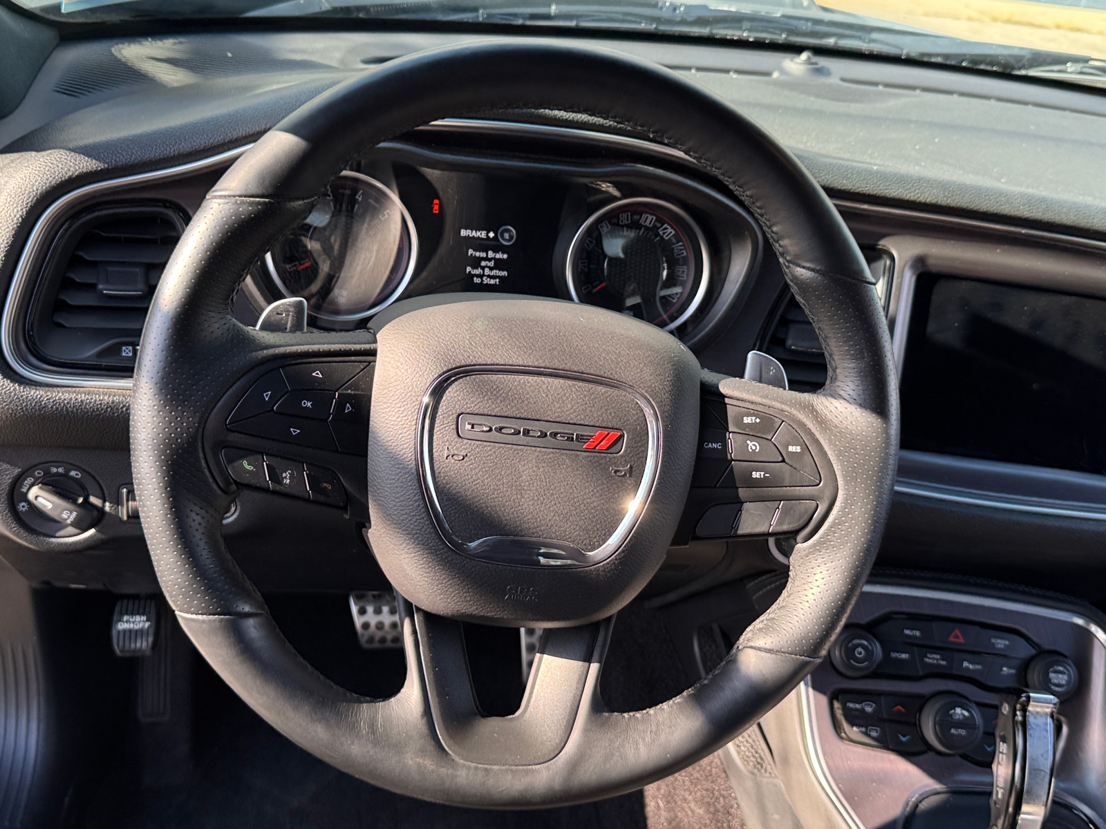 Thumbnail: 2018 Dodge Challenger - 3