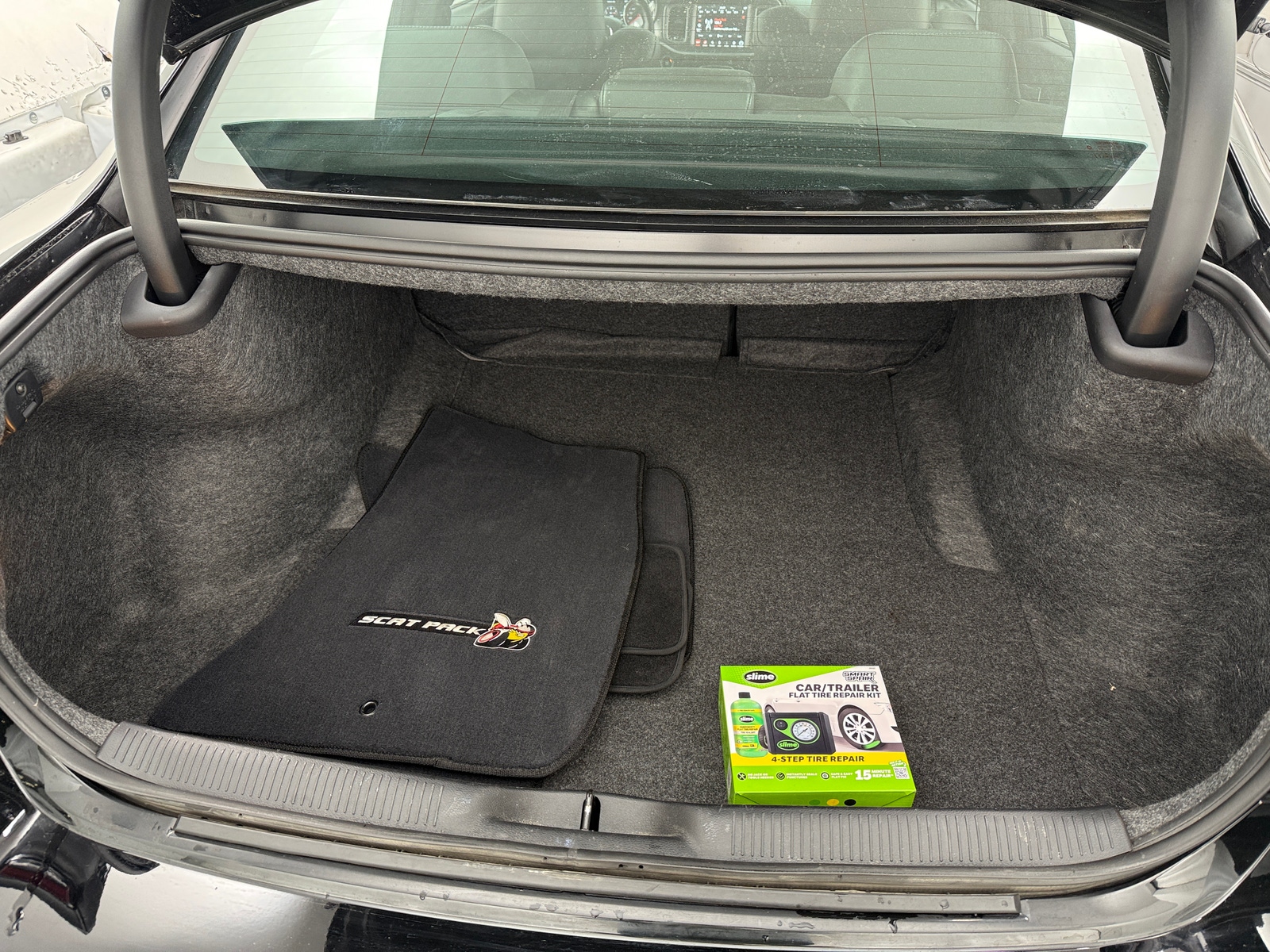 Thumbnail: 2020 Dodge Charger - 7