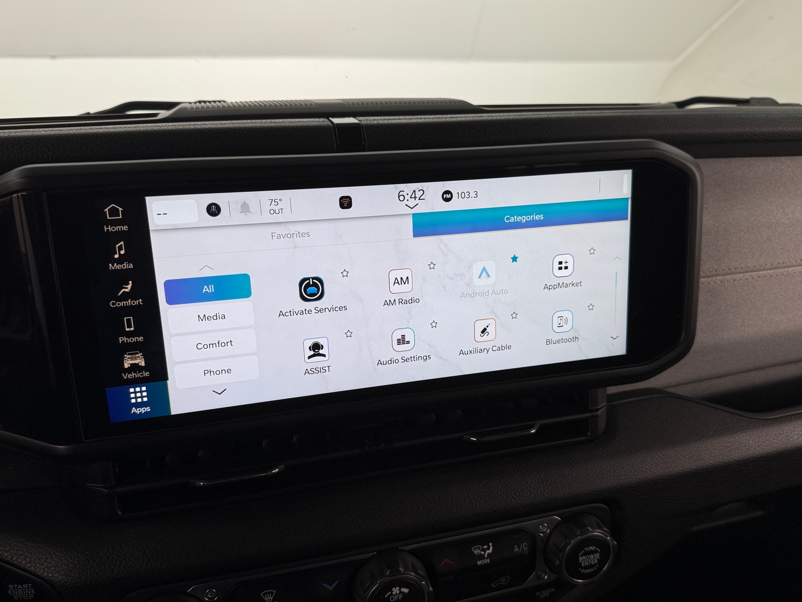 Thumbnail: 2024 Jeep Wrangler - 4