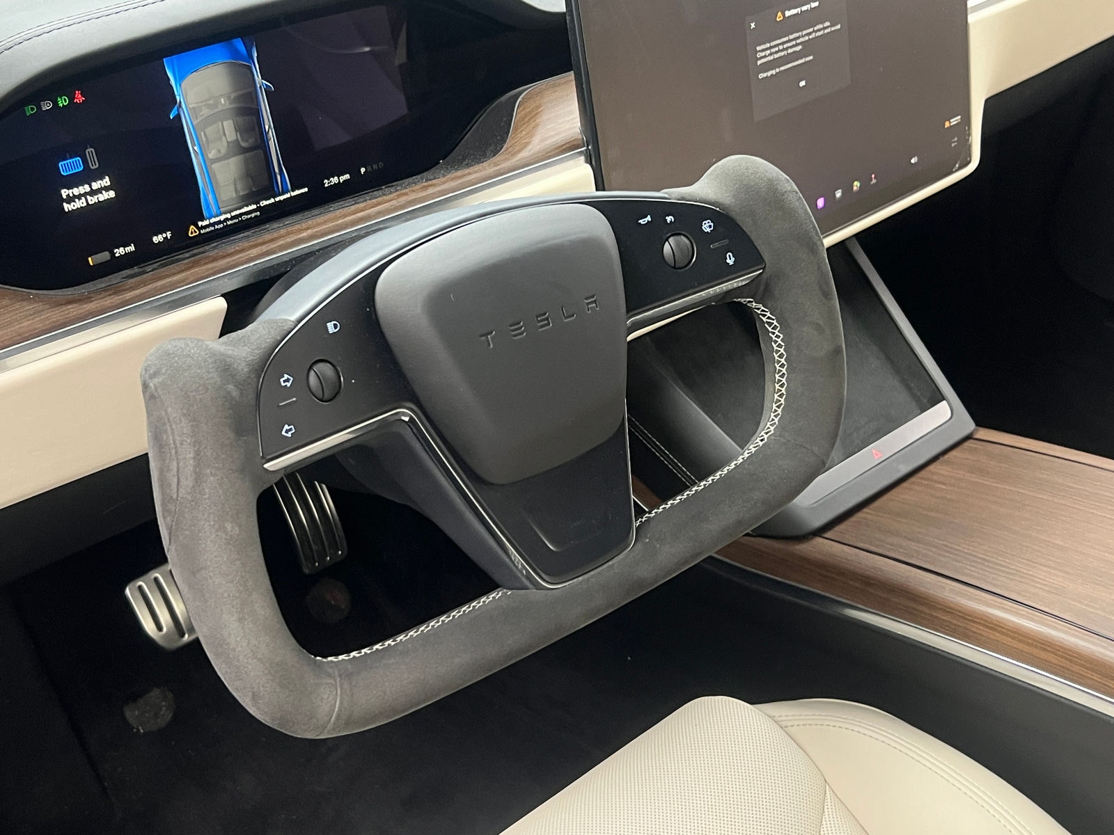 Thumbnail: 2022 Tesla Model S - 4