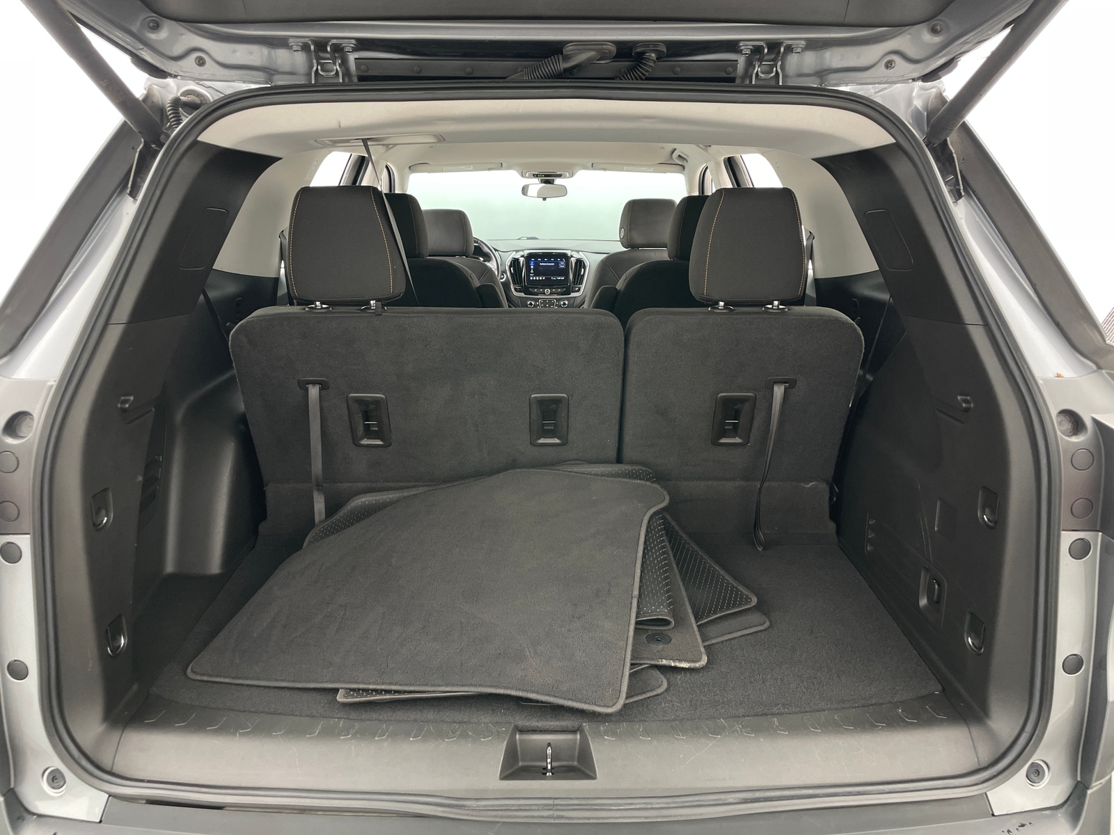 Thumbnail: 2021 Chevrolet Traverse - 7