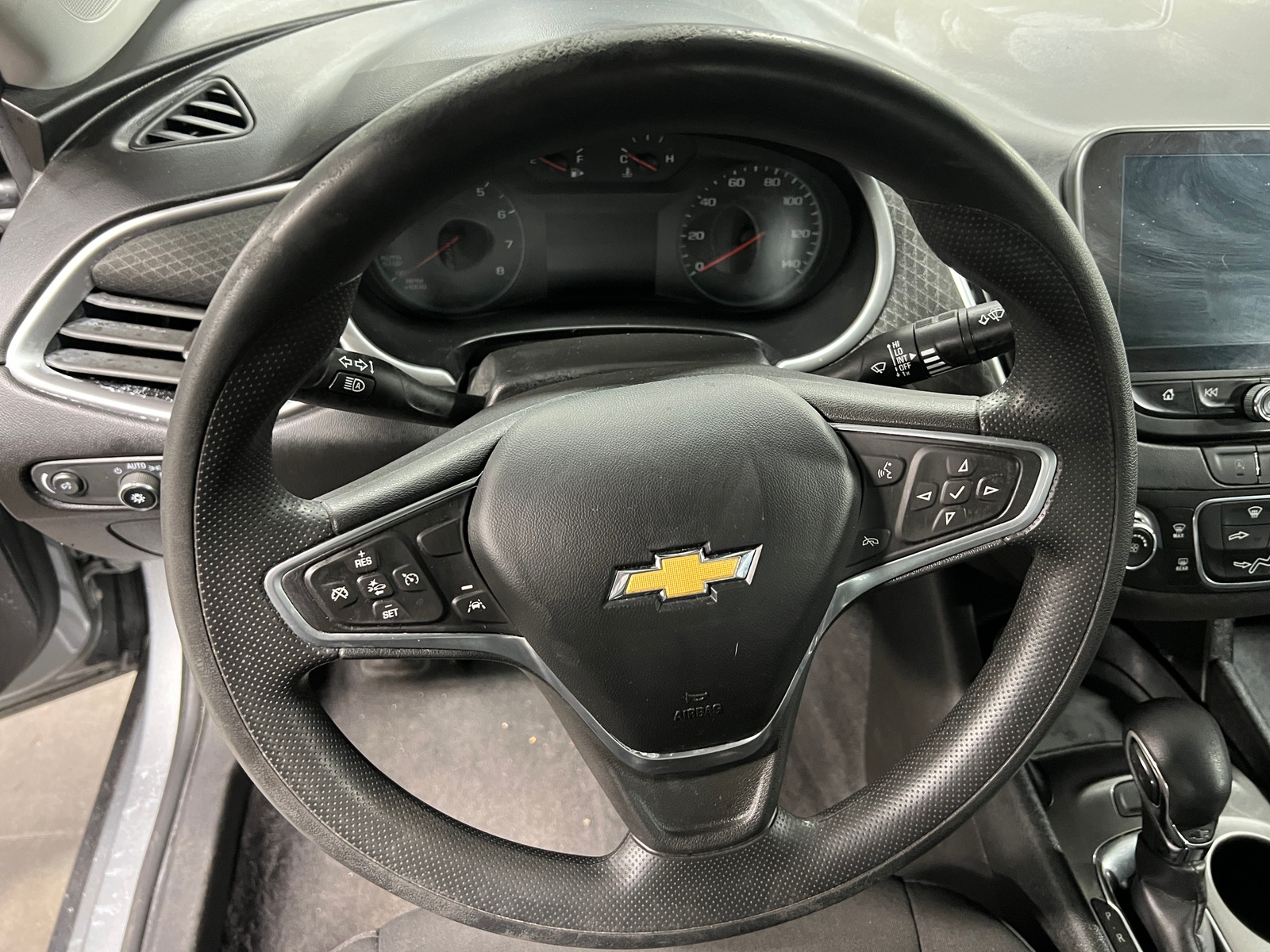 Thumbnail: 2023 Chevrolet Malibu - 5