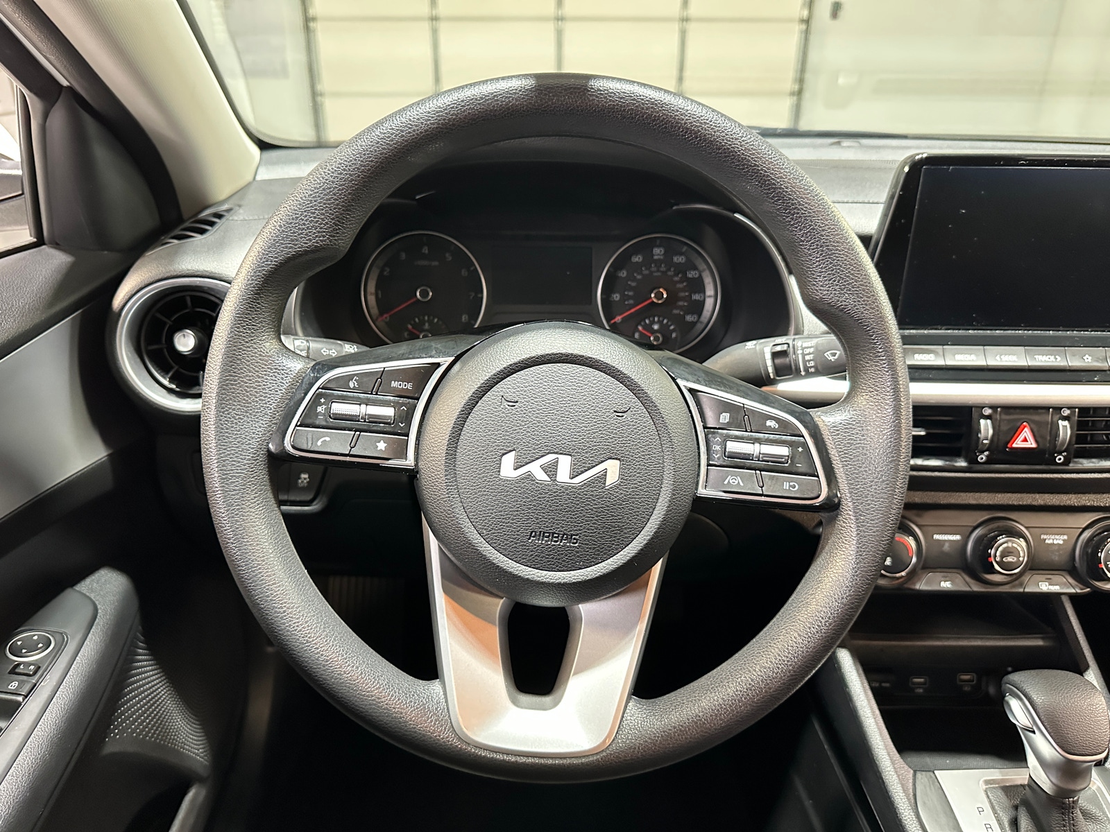 Thumbnail: 2024 Kia Forte - 5