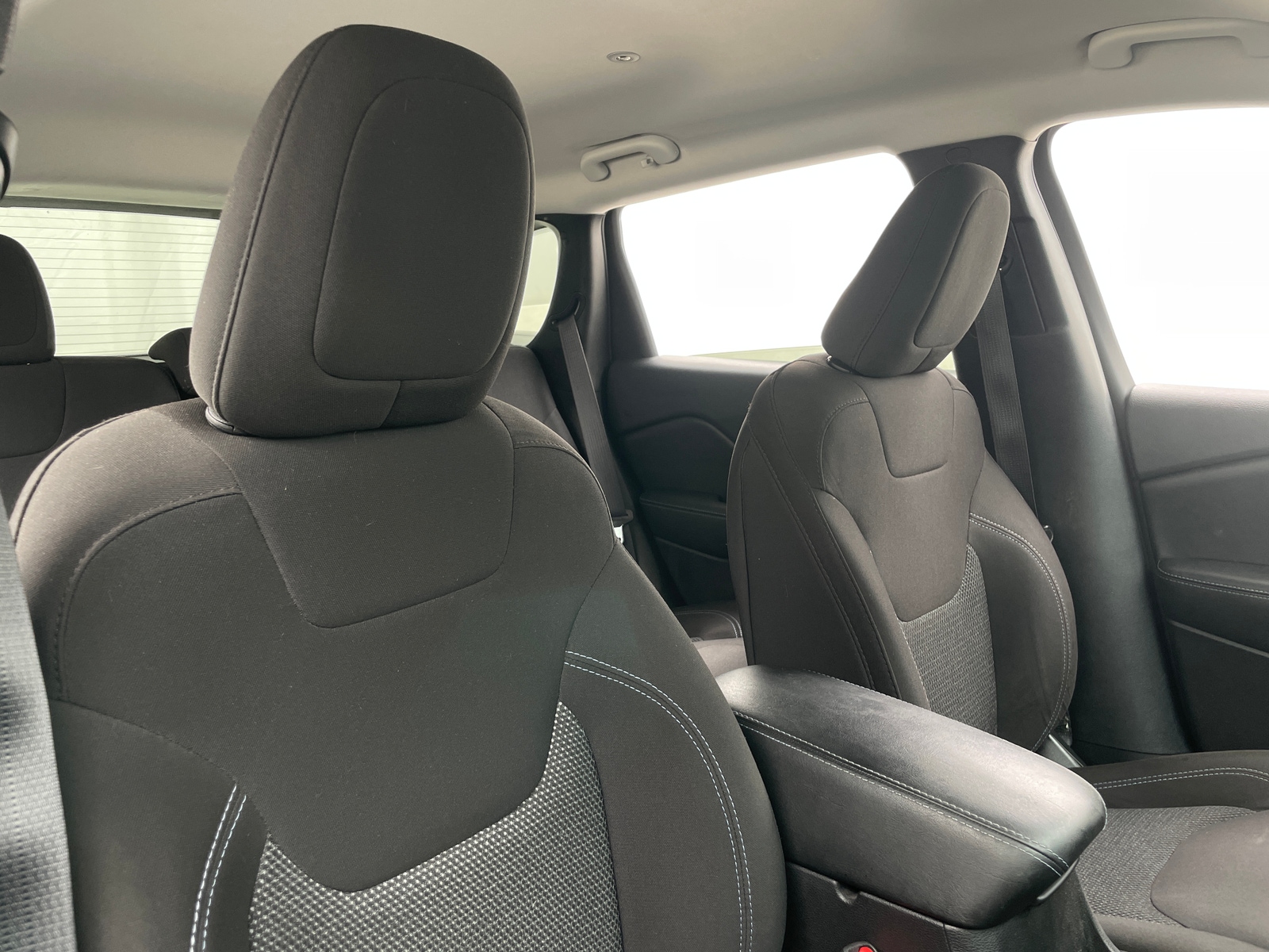 Thumbnail: 2019 Jeep Cherokee - 2