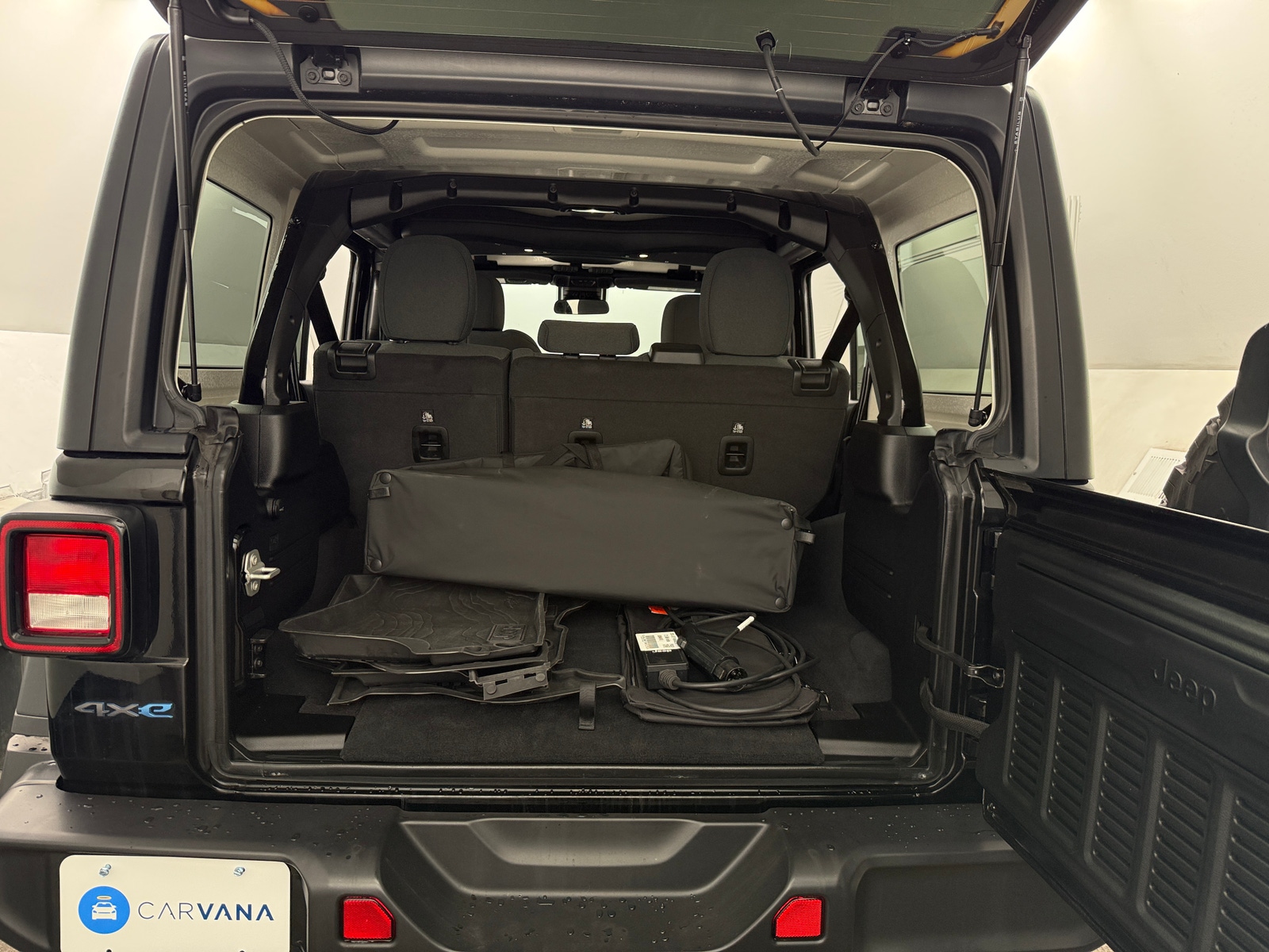 Thumbnail: 2024 Jeep Wrangler - 7