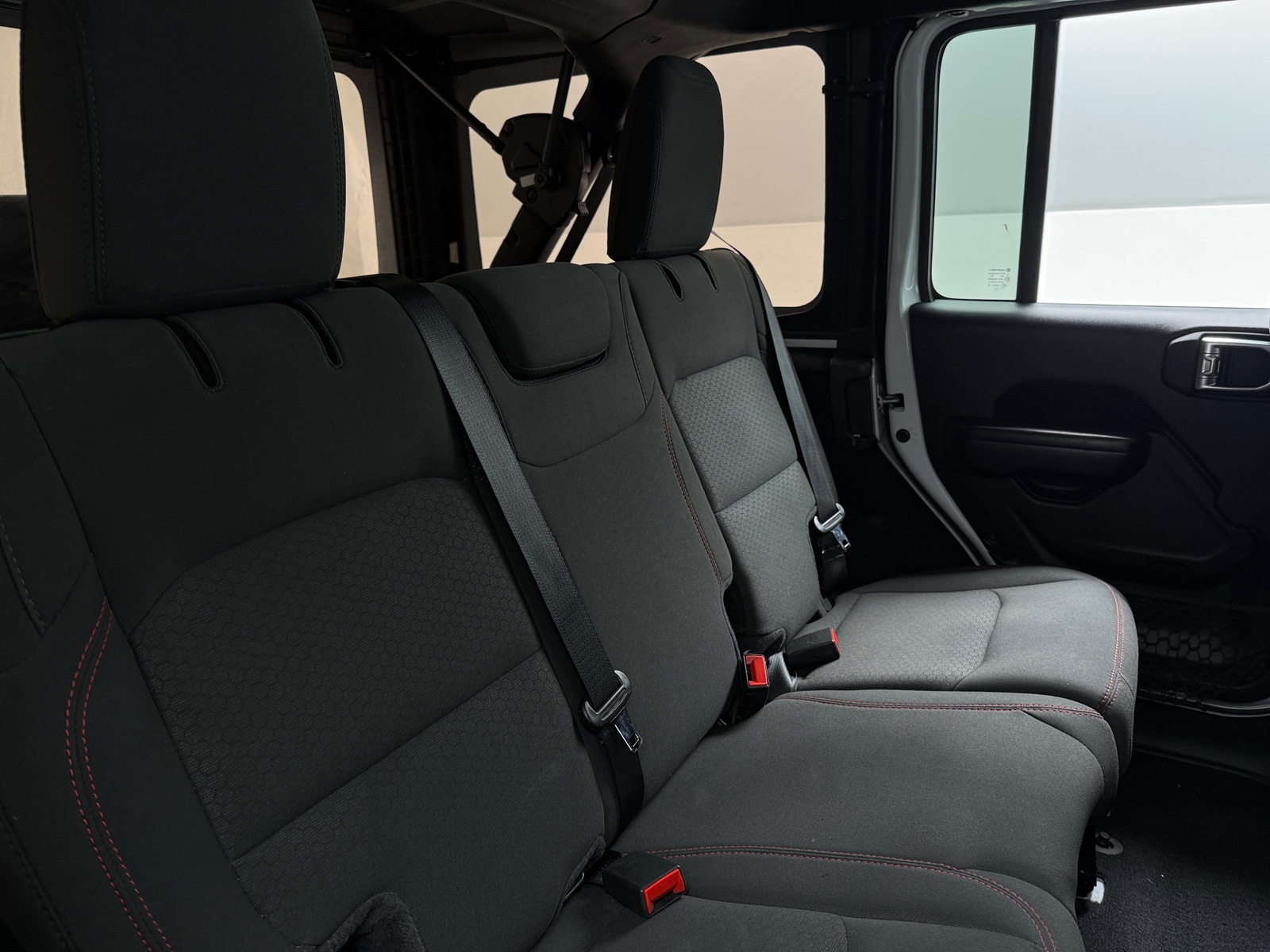 Thumbnail: 2021 Jeep Wrangler - 6