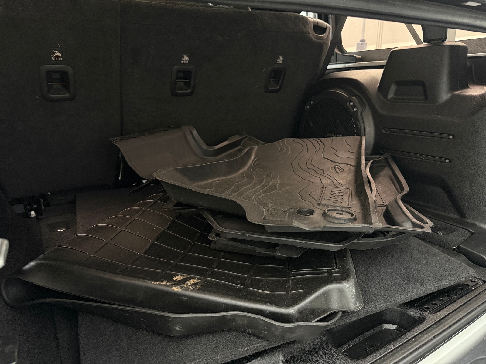 Thumbnail: 2021 Jeep Wrangler - 7