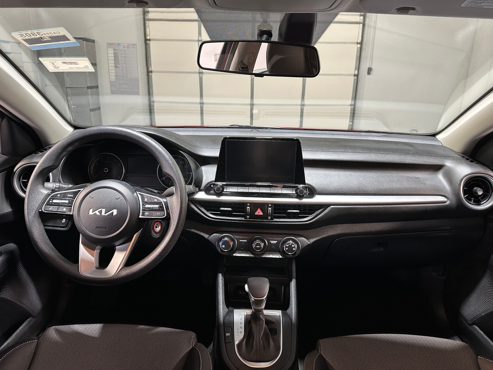 Thumbnail: 2024 Kia Forte - 3