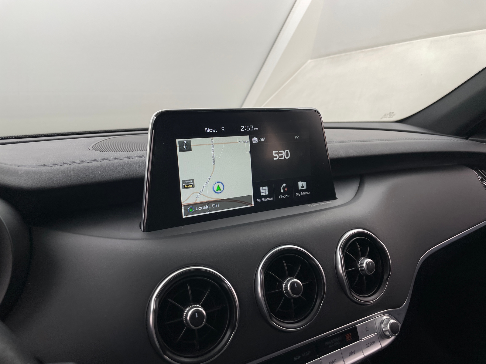 Thumbnail: 2019 Kia Stinger - 3