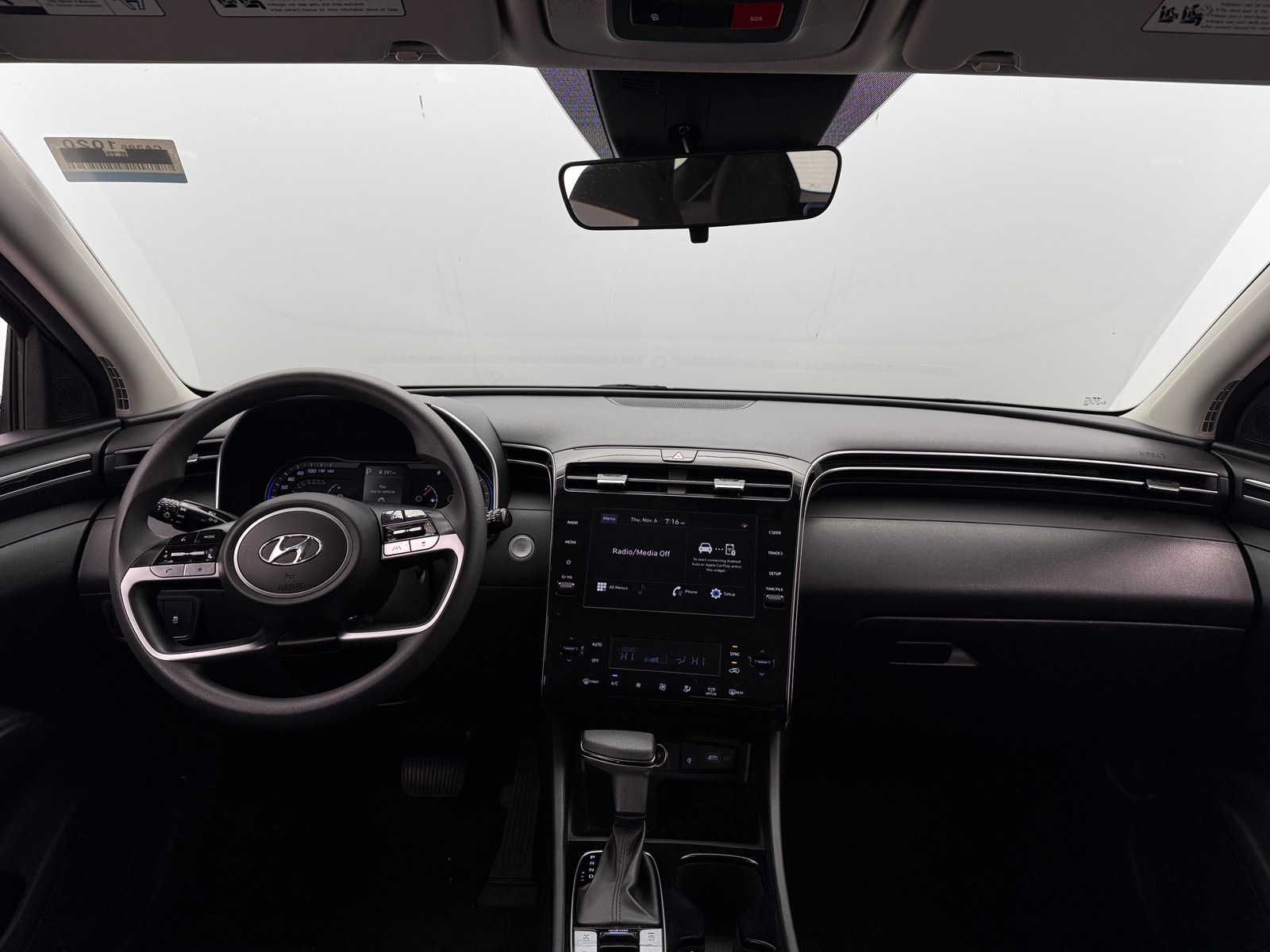 Thumbnail: 2024 Hyundai Tucson - 3