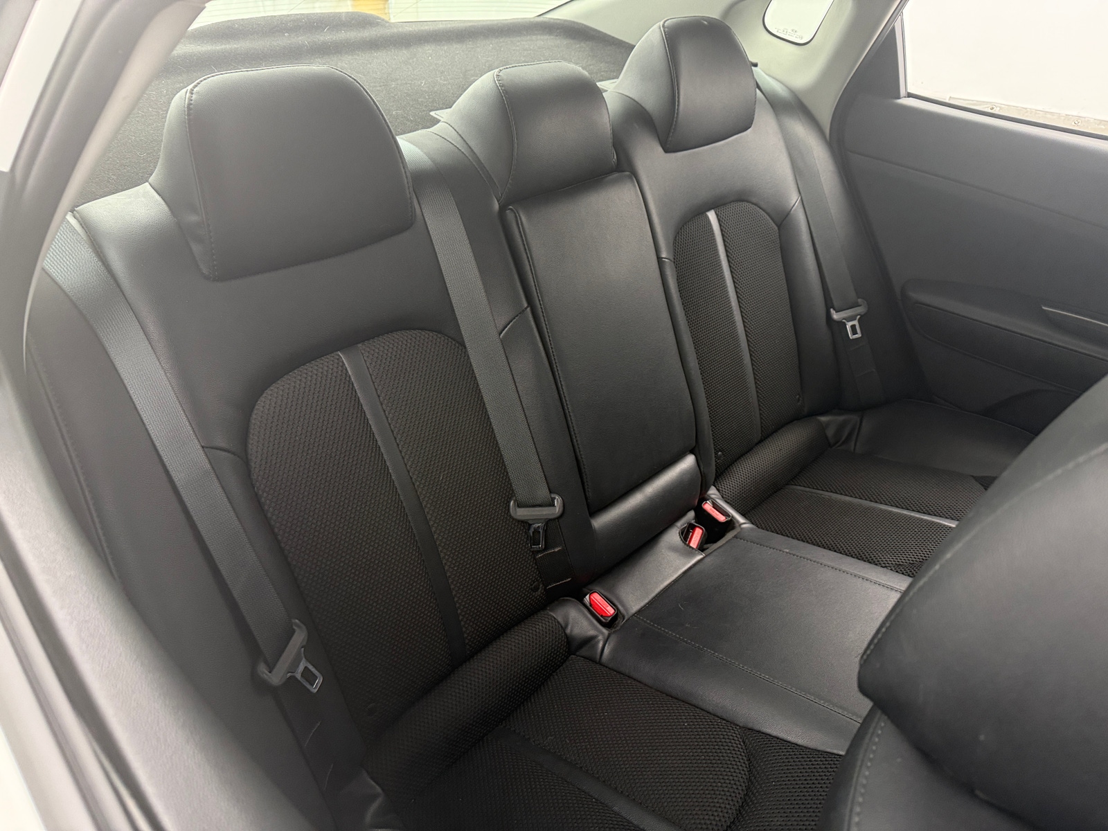 Thumbnail: 2019 Kia Optima - 6