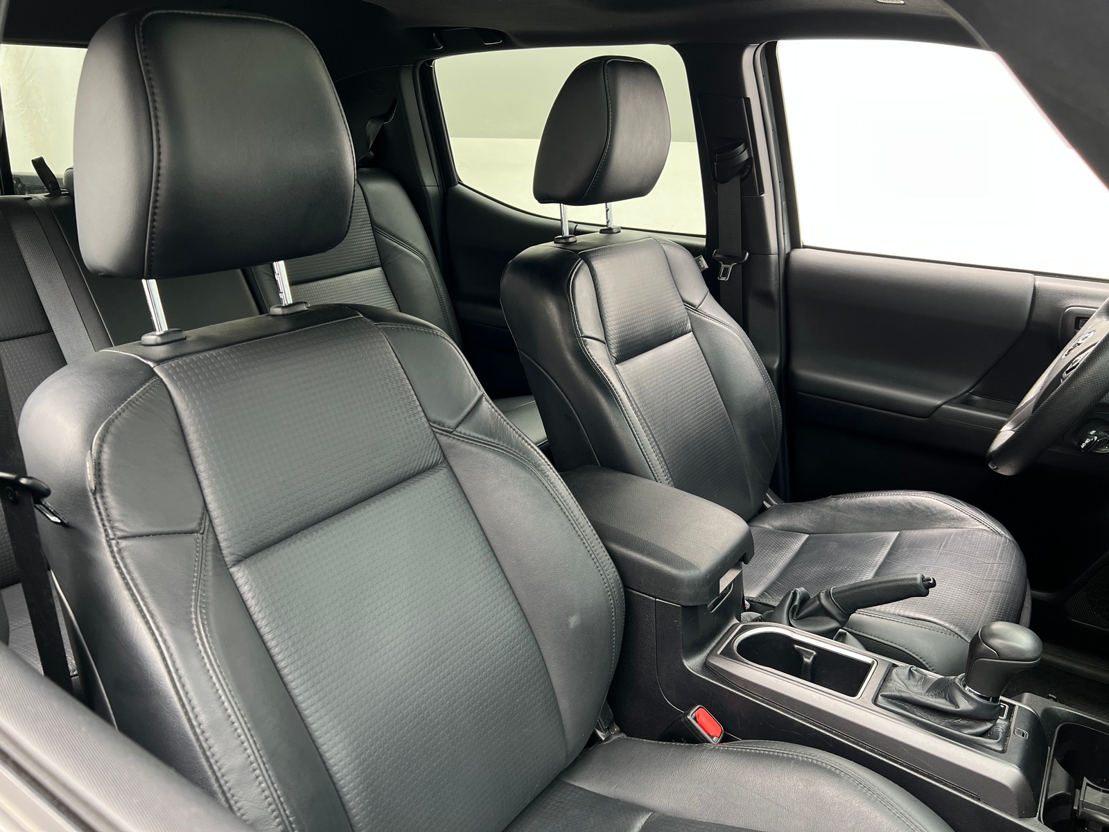 Thumbnail: 2022 Toyota Tacoma - 2