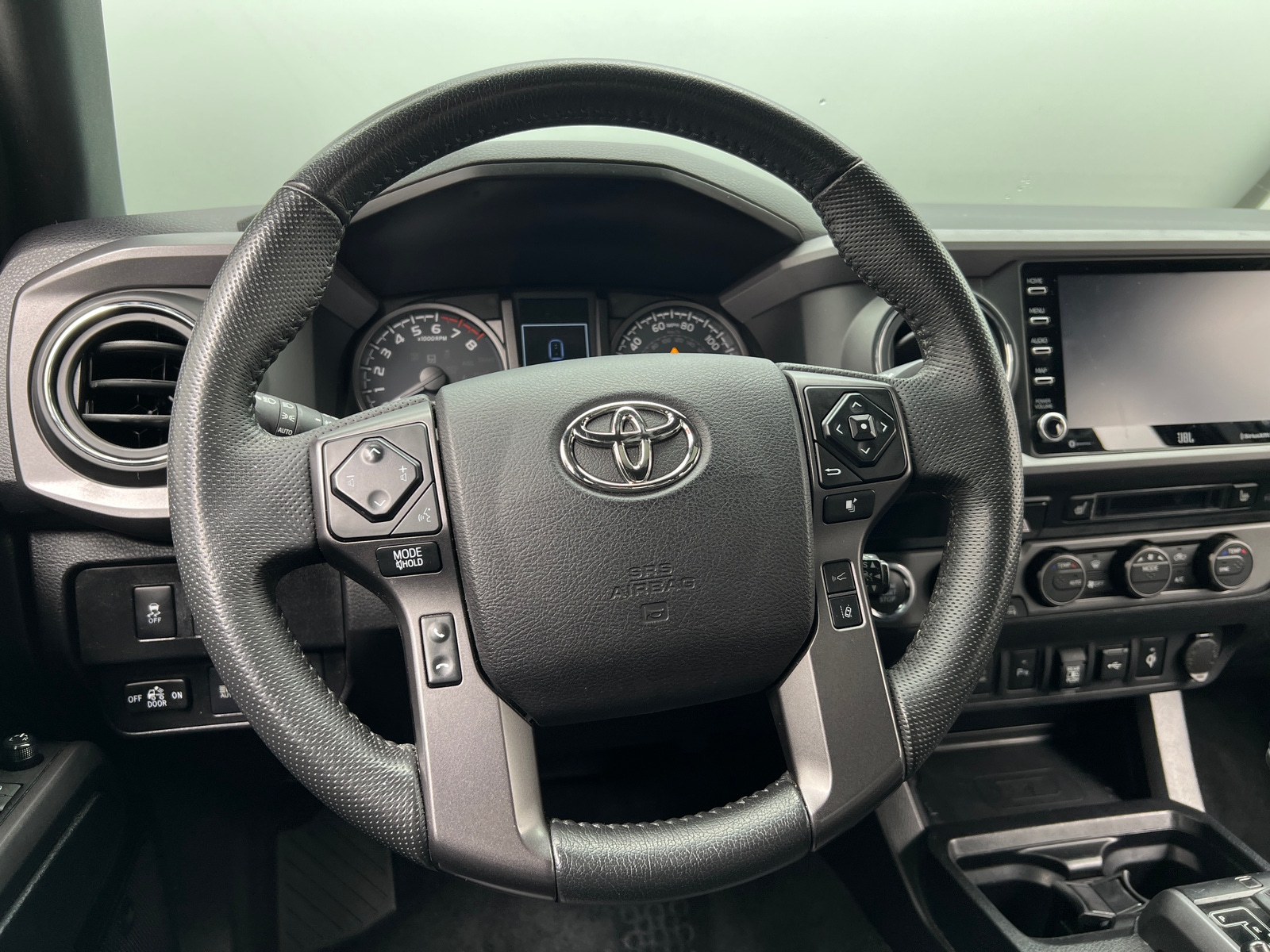 Thumbnail: 2022 Toyota Tacoma - 5