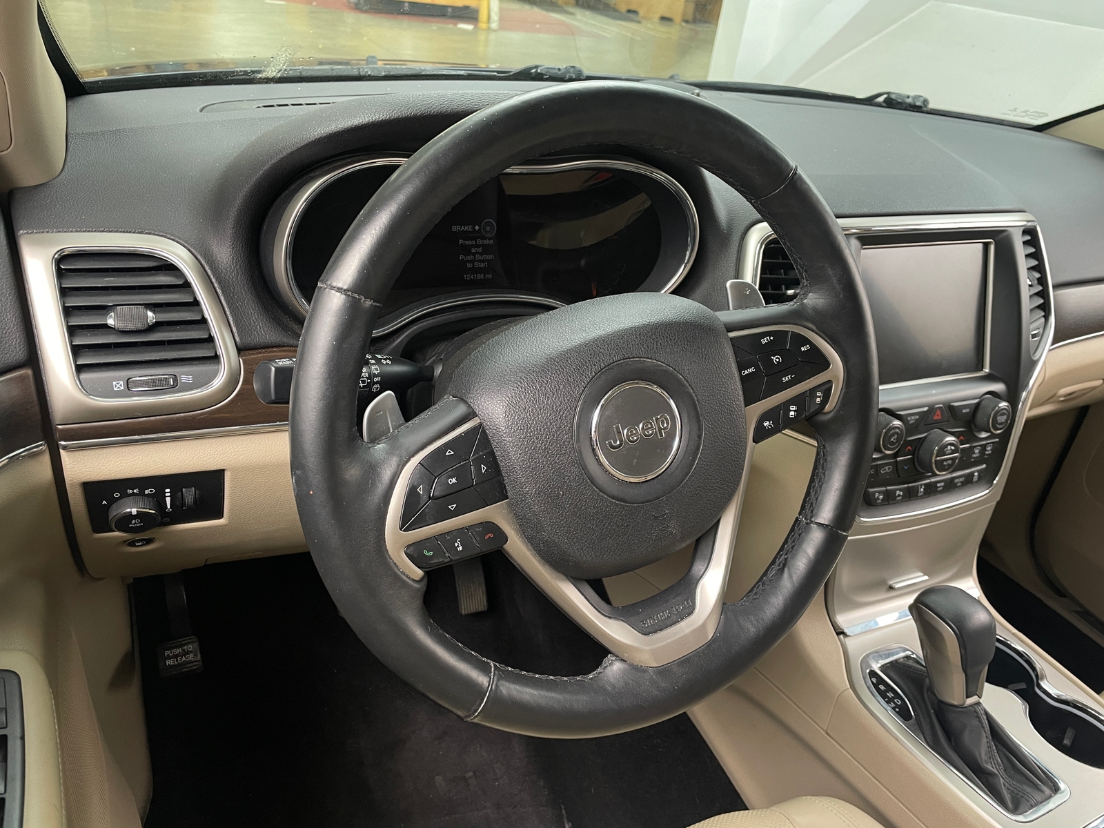 Thumbnail: 2017 Jeep Grand Cherokee - 4