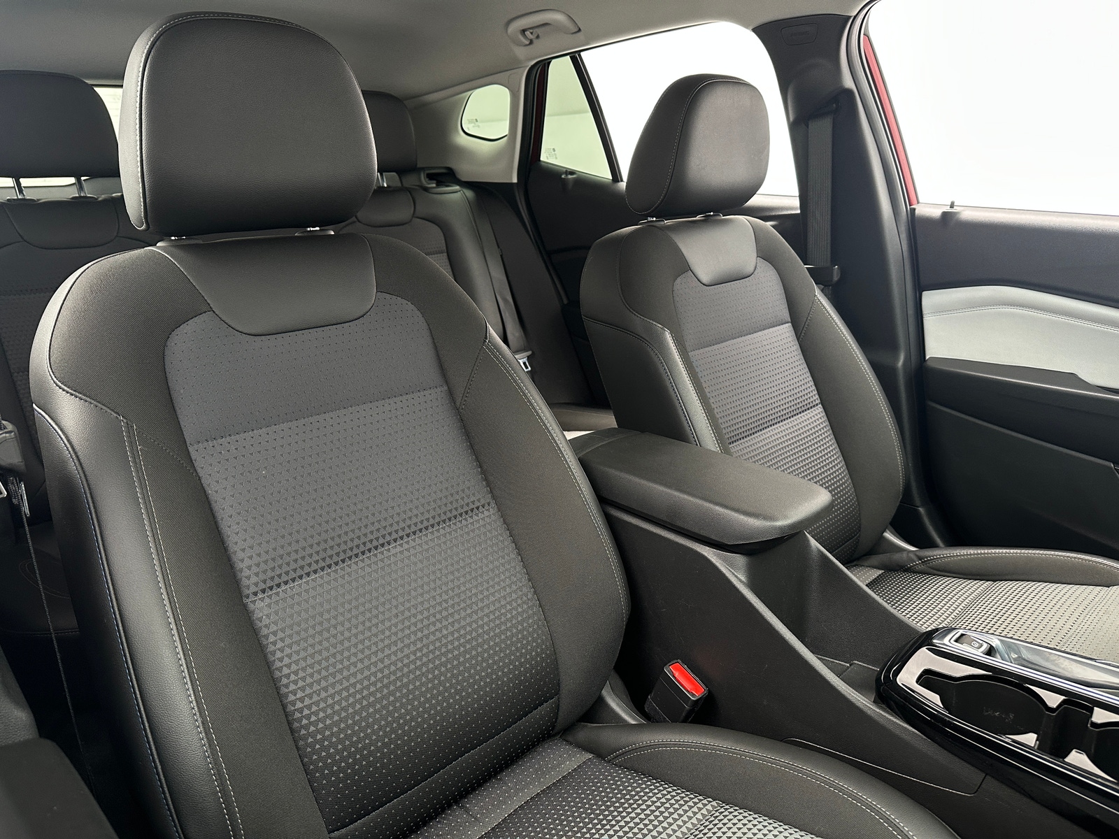 Thumbnail: 2024 Chevrolet Trax - 2