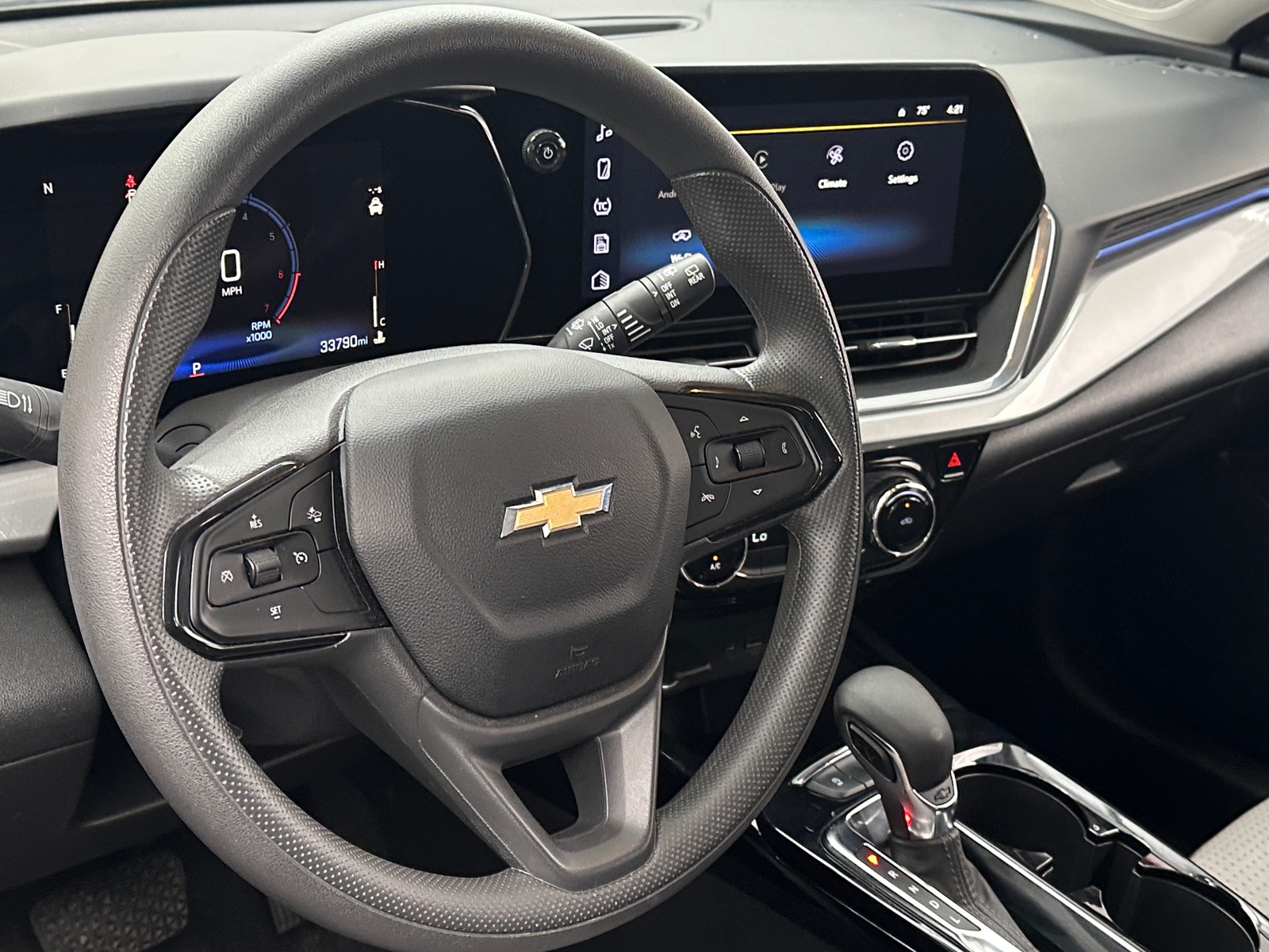 Thumbnail: 2024 Chevrolet Trax - 5