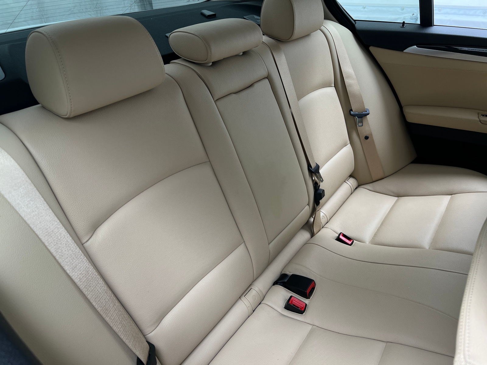 Thumbnail: 2016 BMW 5 Series - 5