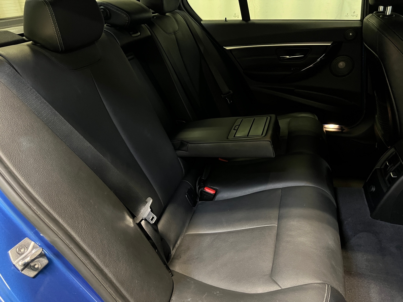 Thumbnail: 2016 BMW 3 Series - 5