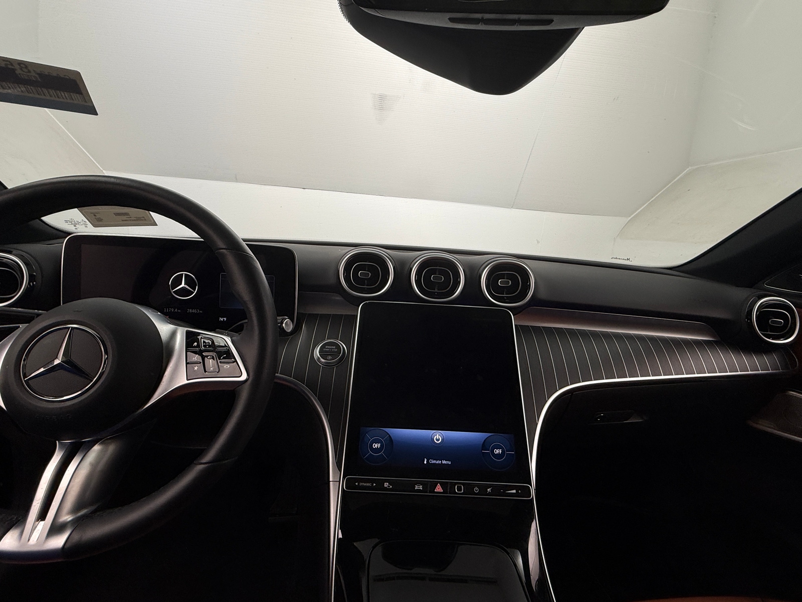 Thumbnail: 2023 Mercedes-Benz C-Class - 2