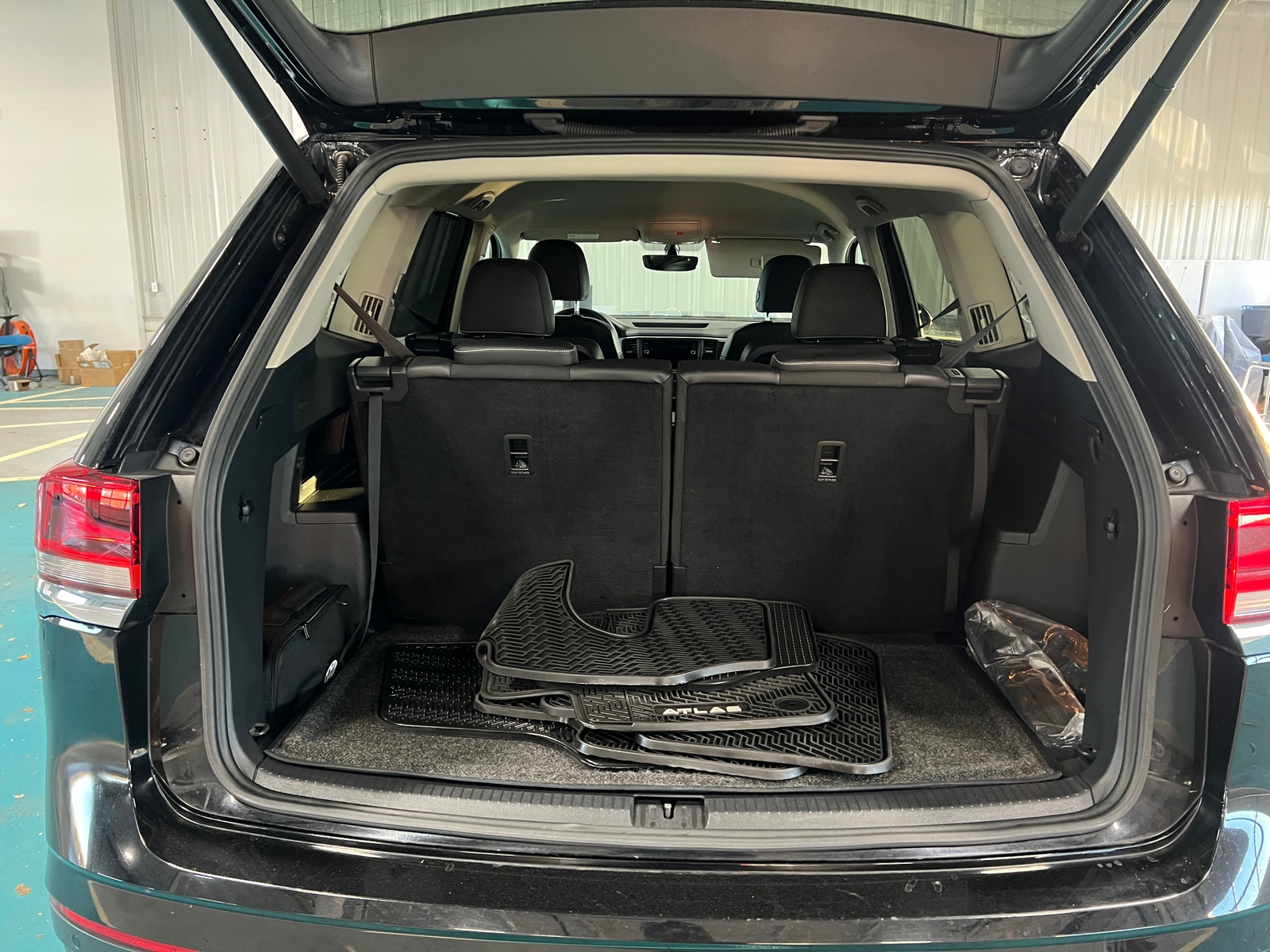 Thumbnail: 2021 Volkswagen Atlas - 6