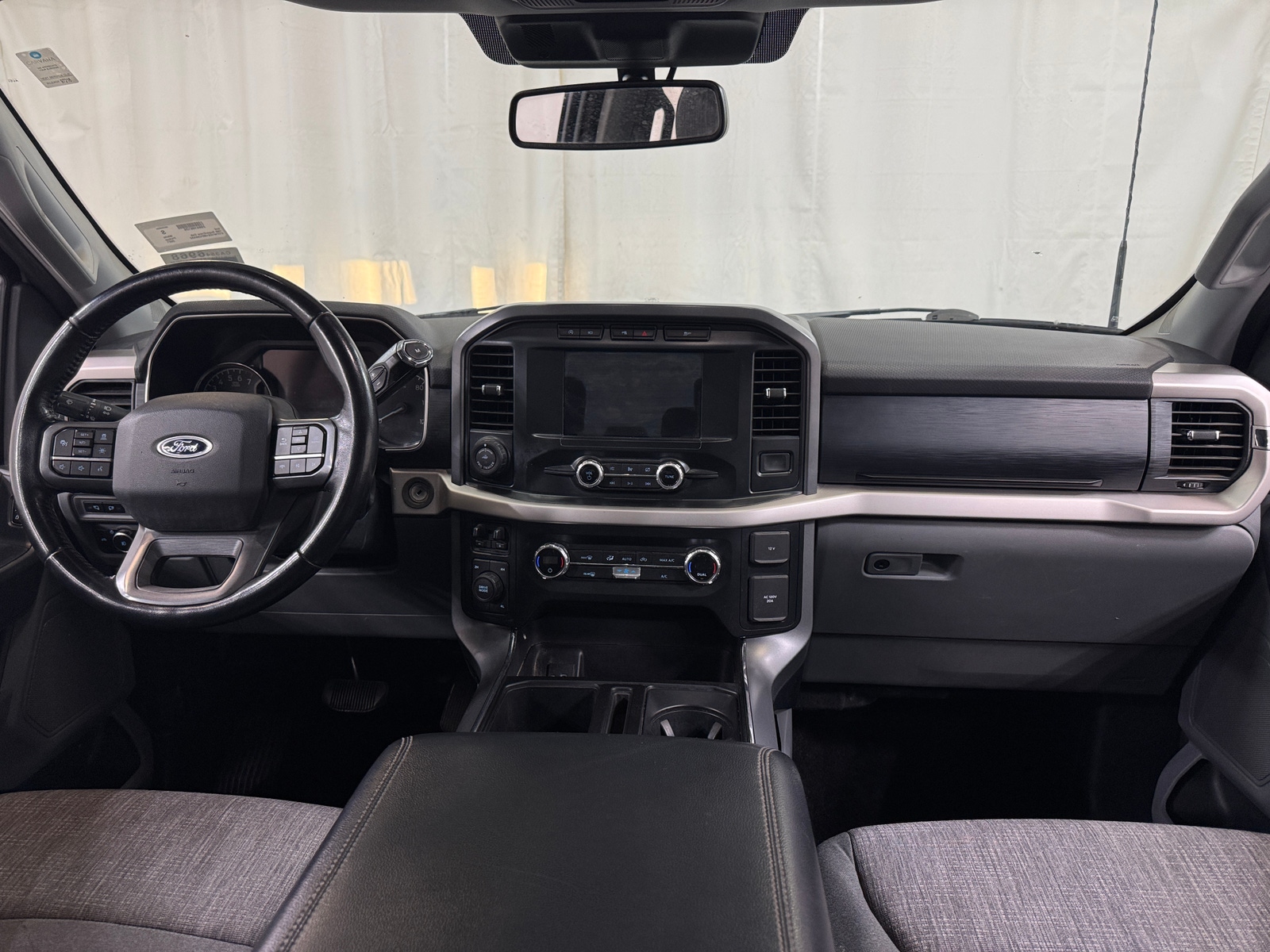 Thumbnail: 2021 Ford Econoline - 3