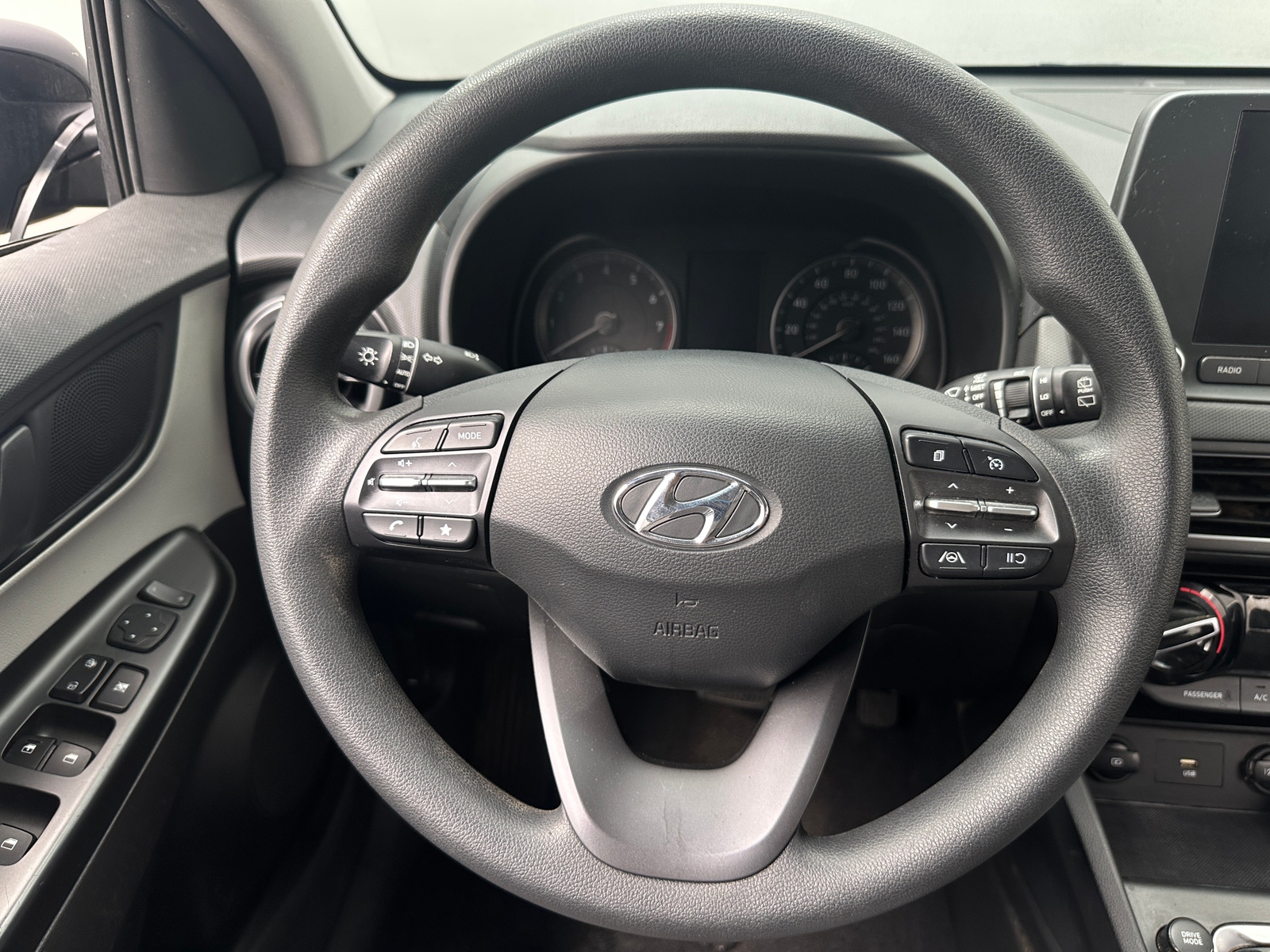 Thumbnail: 2022 Hyundai Kona - 5