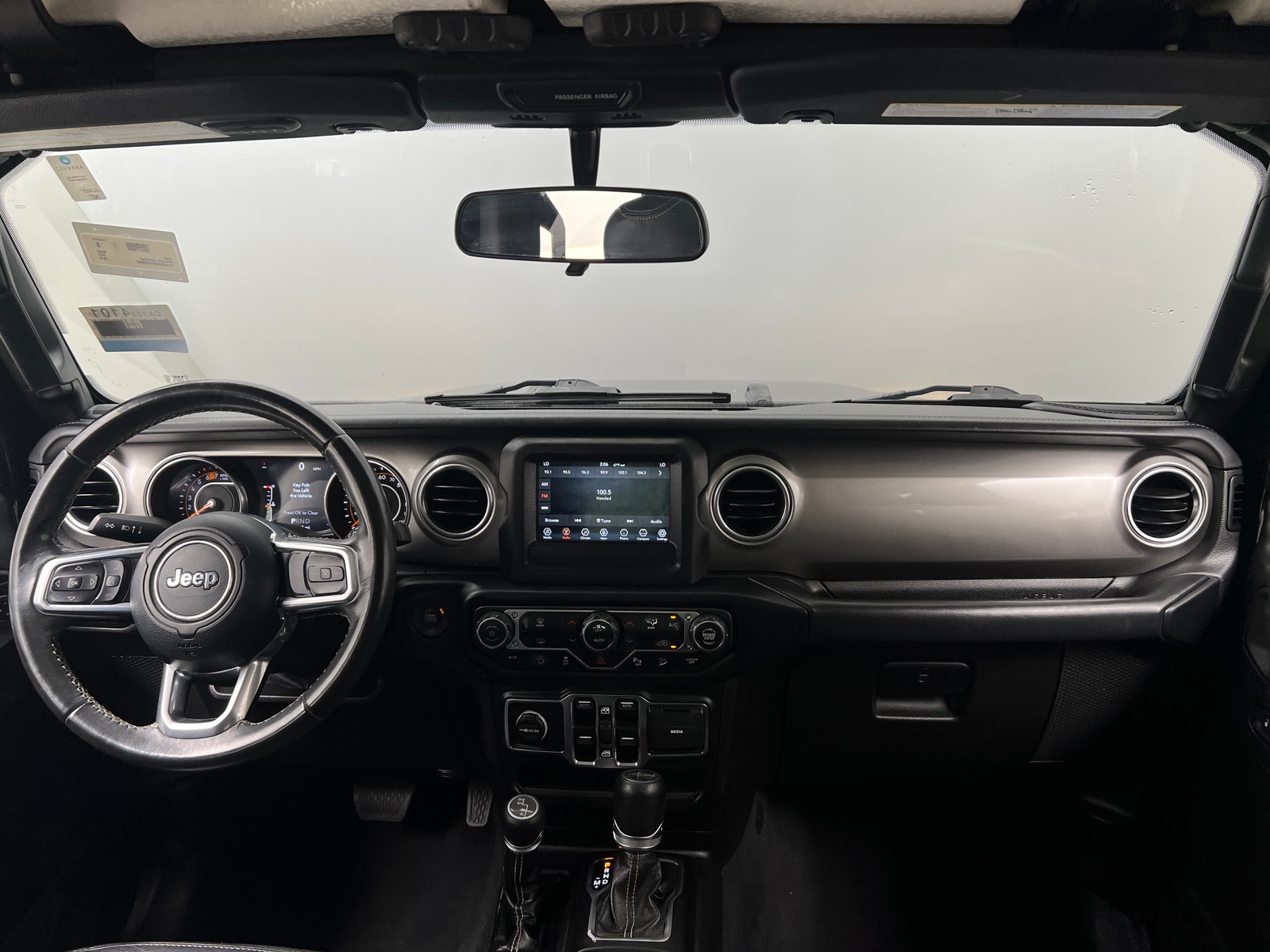 Thumbnail: 2019 Jeep Wrangler - 3