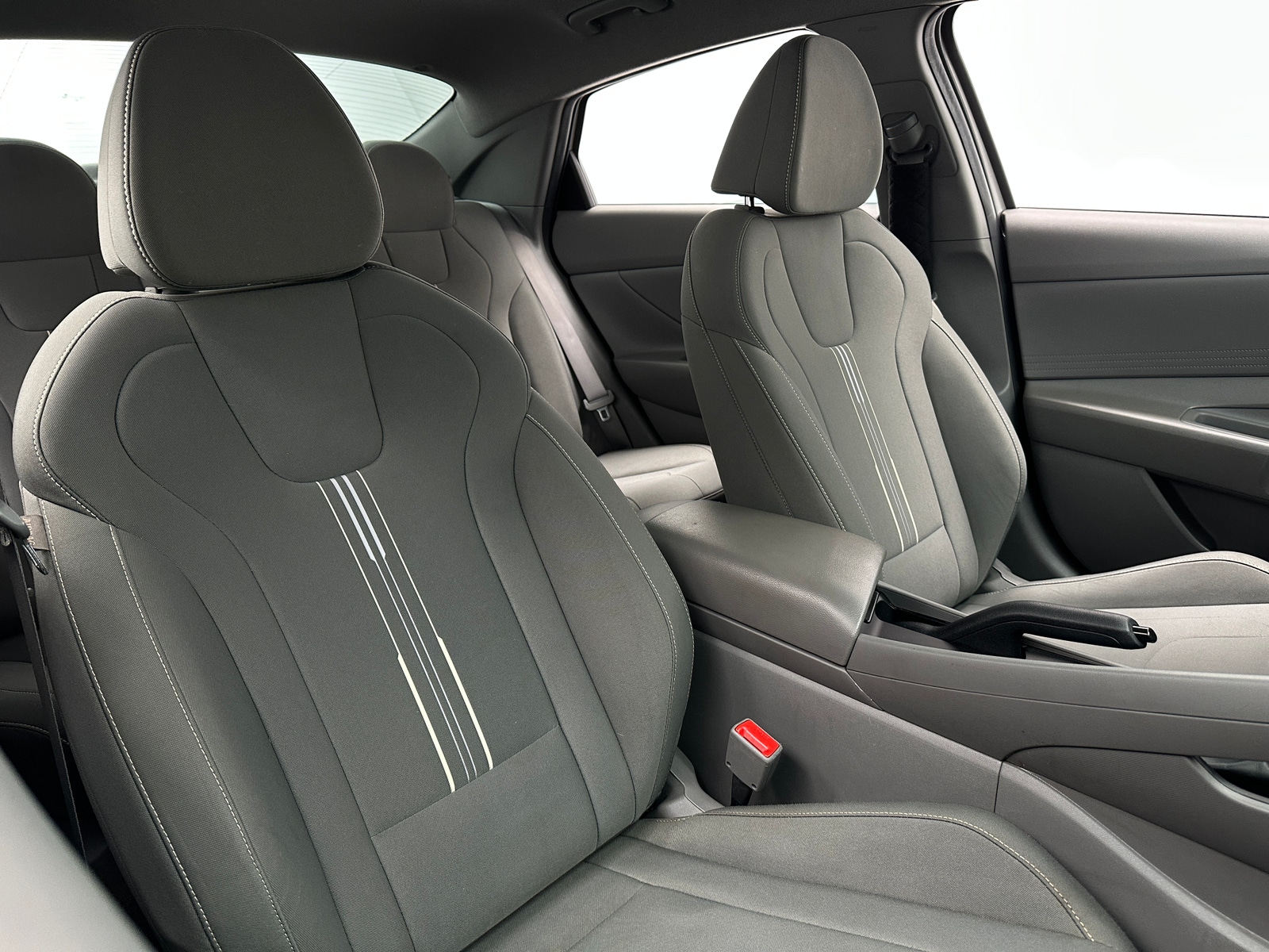 Thumbnail: 2023 Hyundai Elantra - 2