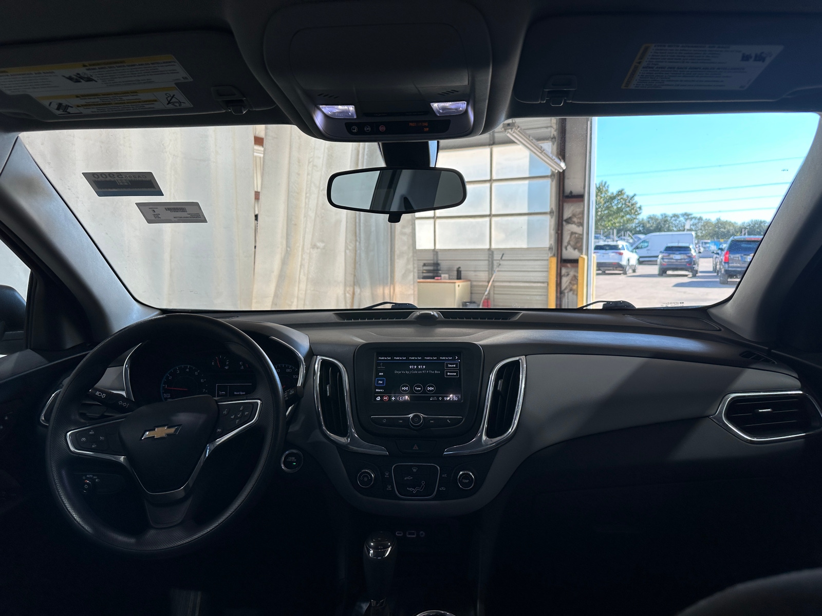 Thumbnail: 2019 Chevrolet Equinox - 3