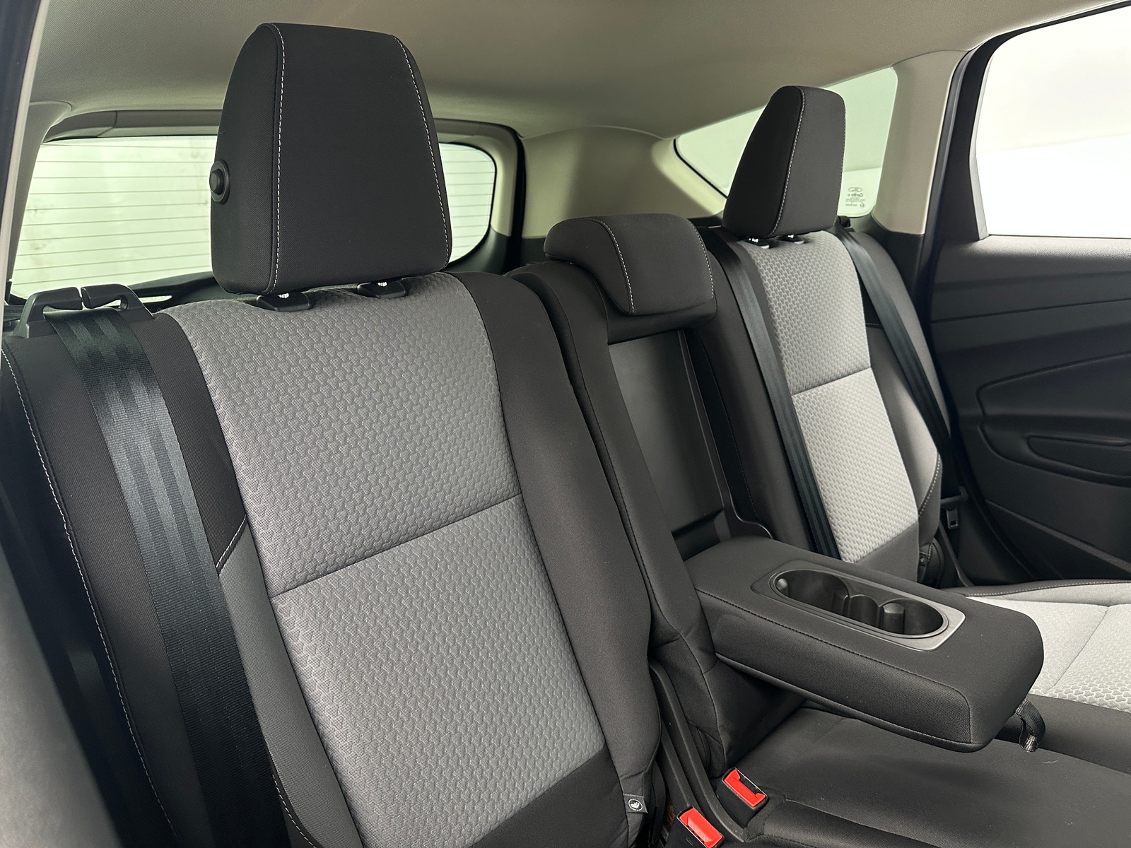 Thumbnail: 2017 Ford Escape - 6