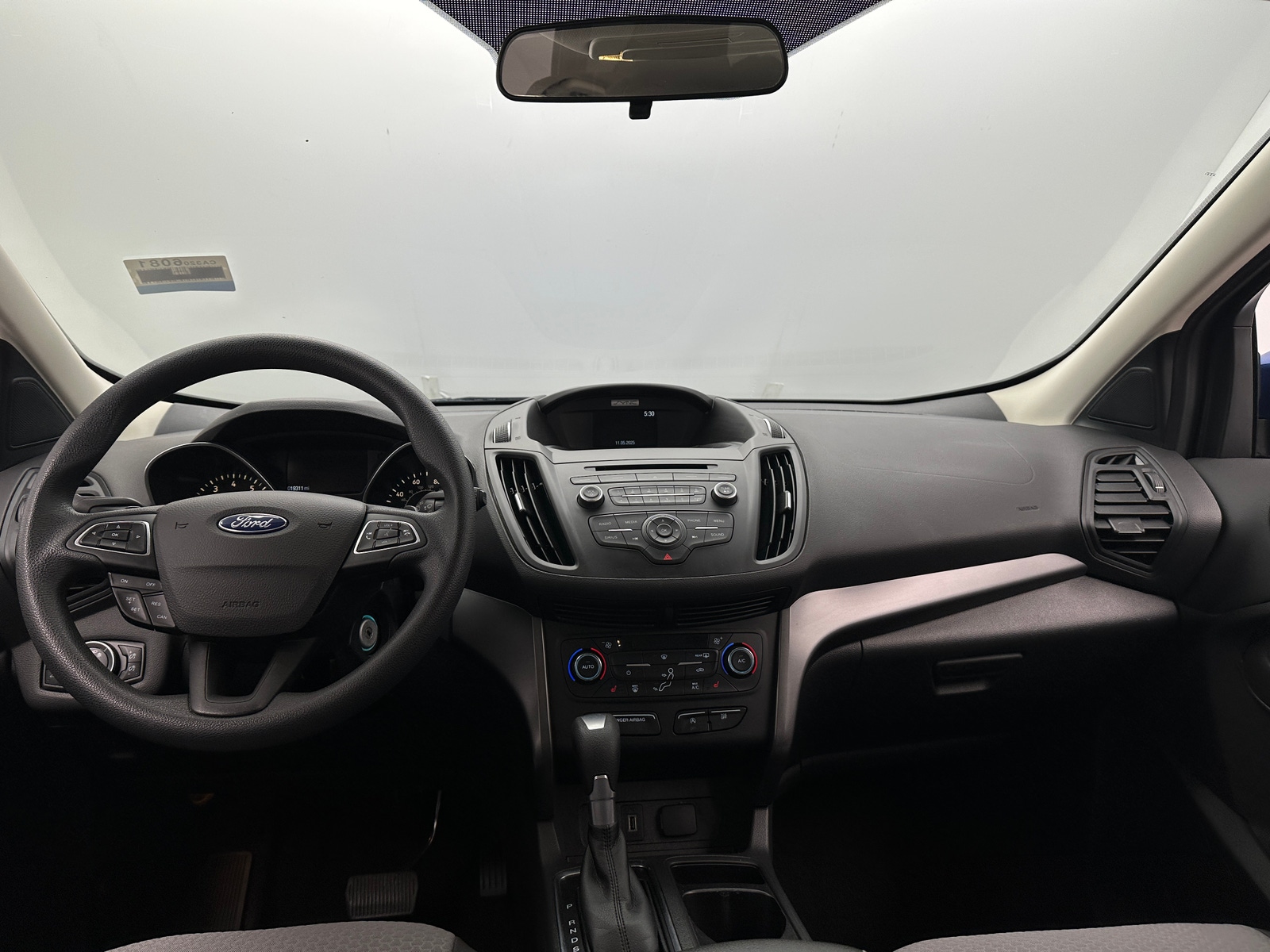 Thumbnail: 2017 Ford Escape - 3