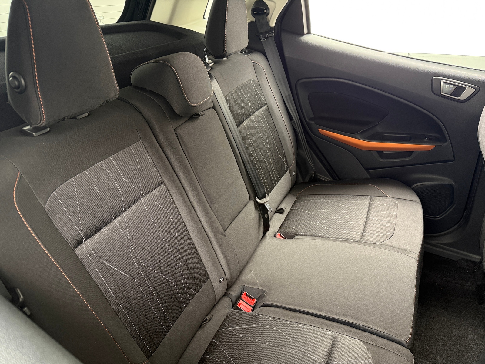 Thumbnail: 2021 Ford EcoSport - 6