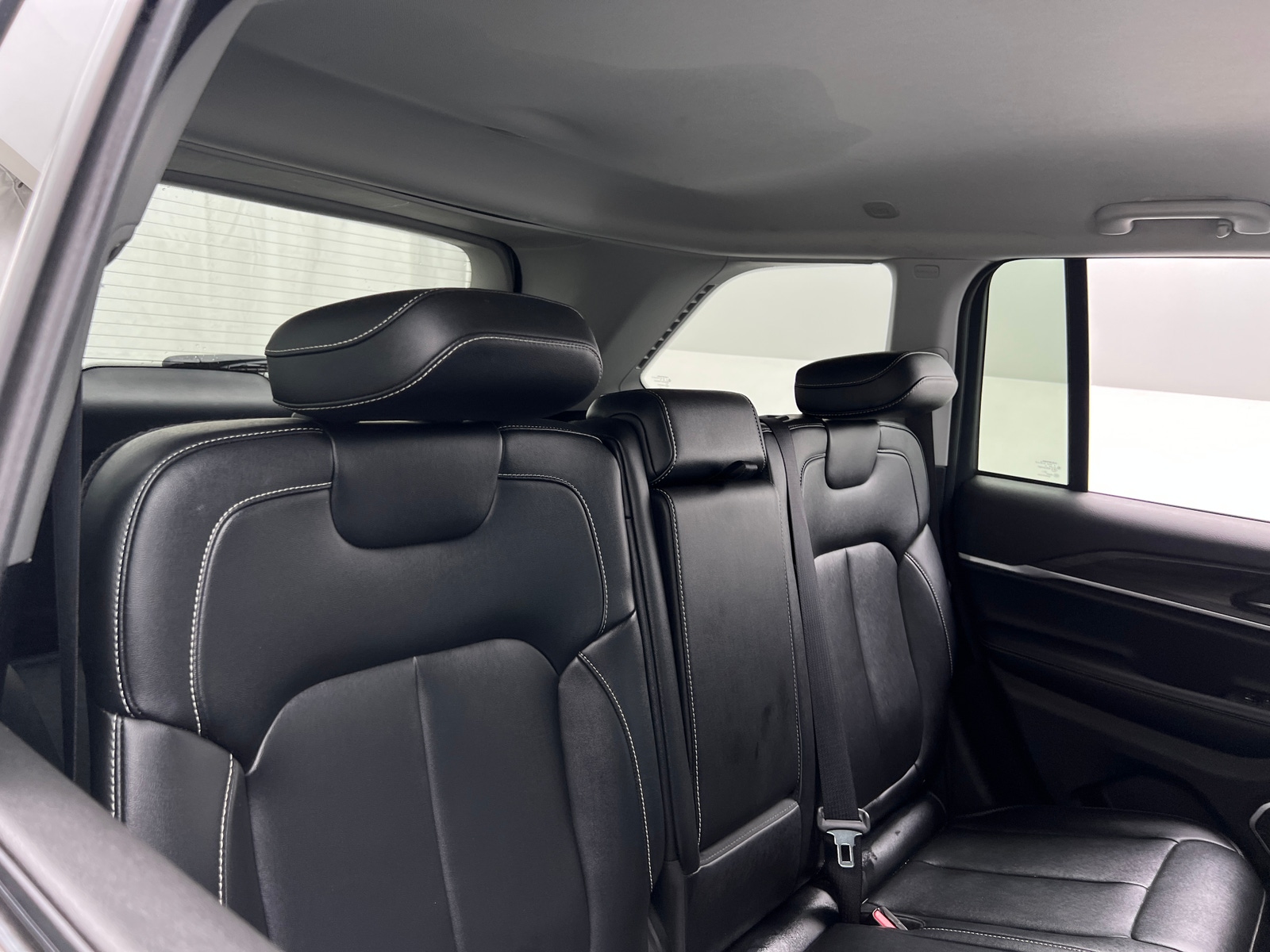 Thumbnail: 2023 Jeep Grand Cherokee - 5