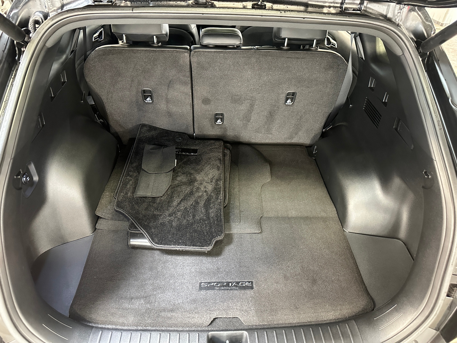 Thumbnail: 2024 Kia Sportage - 6