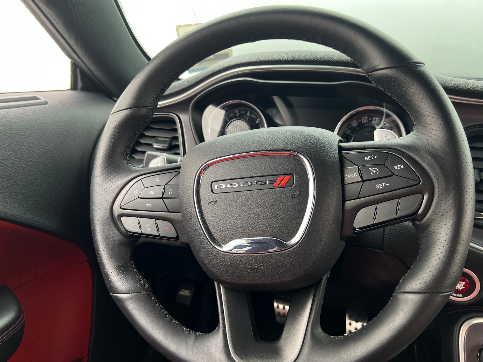 Thumbnail: 2016 Dodge Challenger - 3