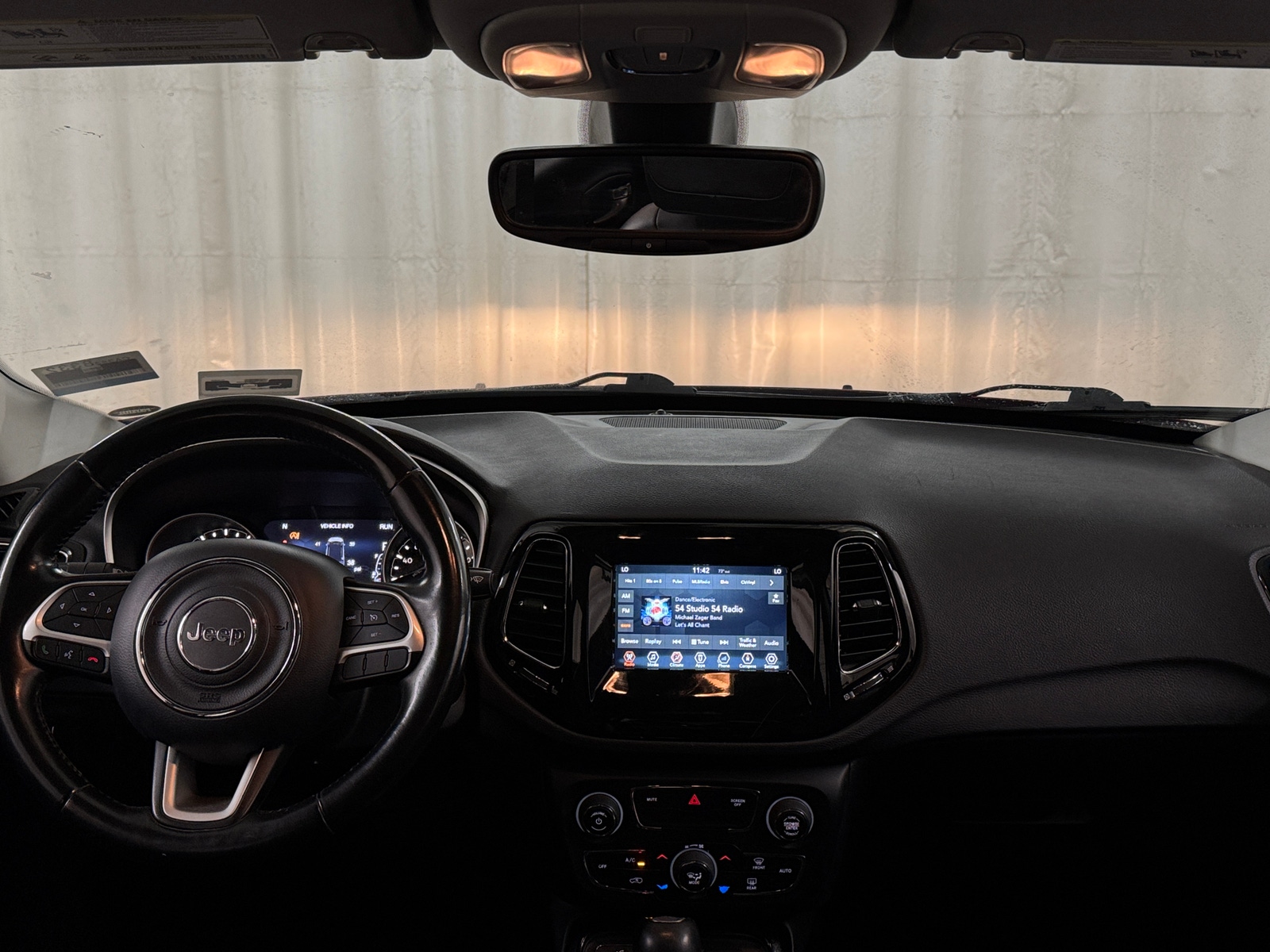 Thumbnail: 2018 Jeep Compass - 2