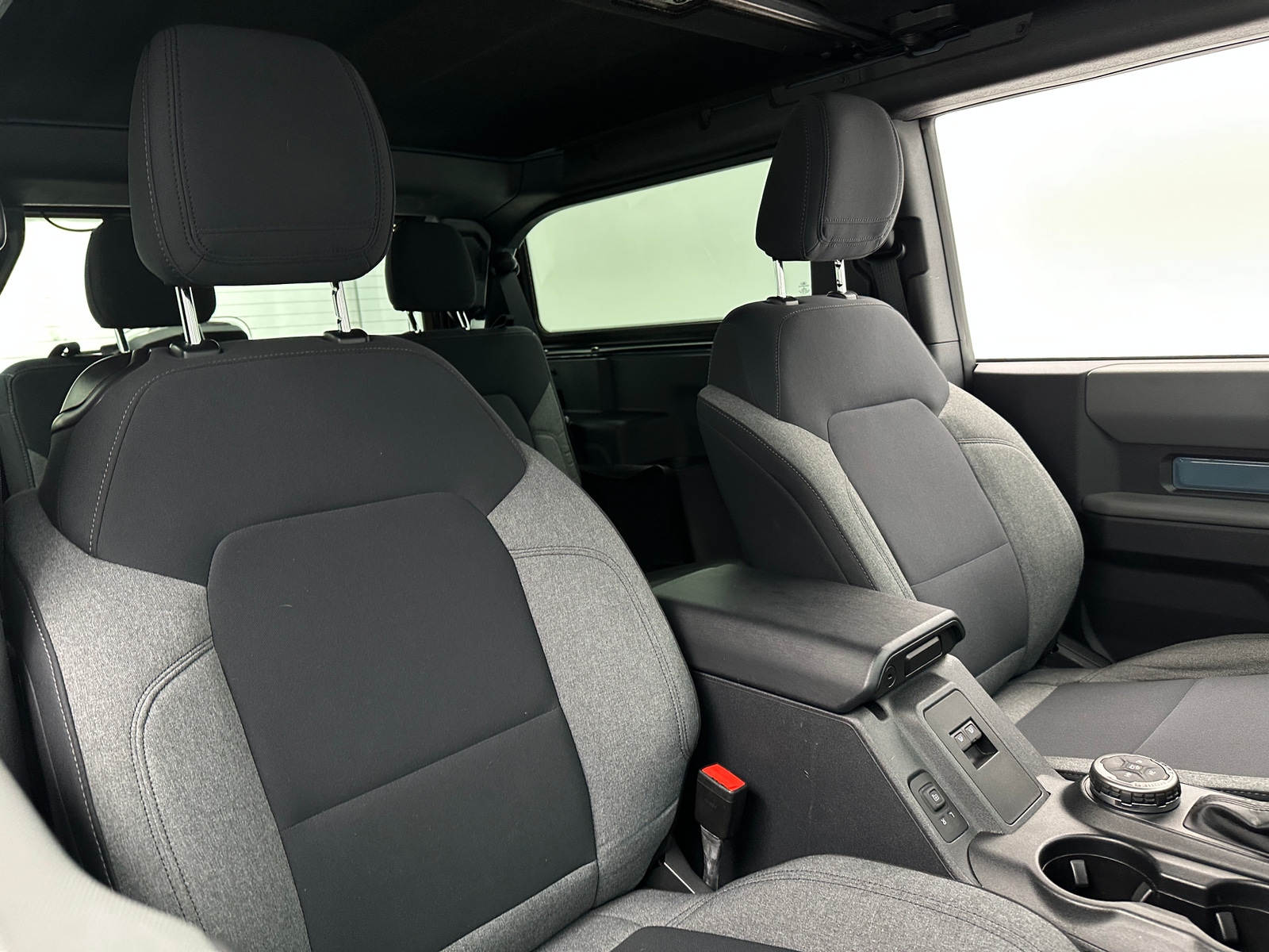 Thumbnail: 2022 Ford Bronco - 2