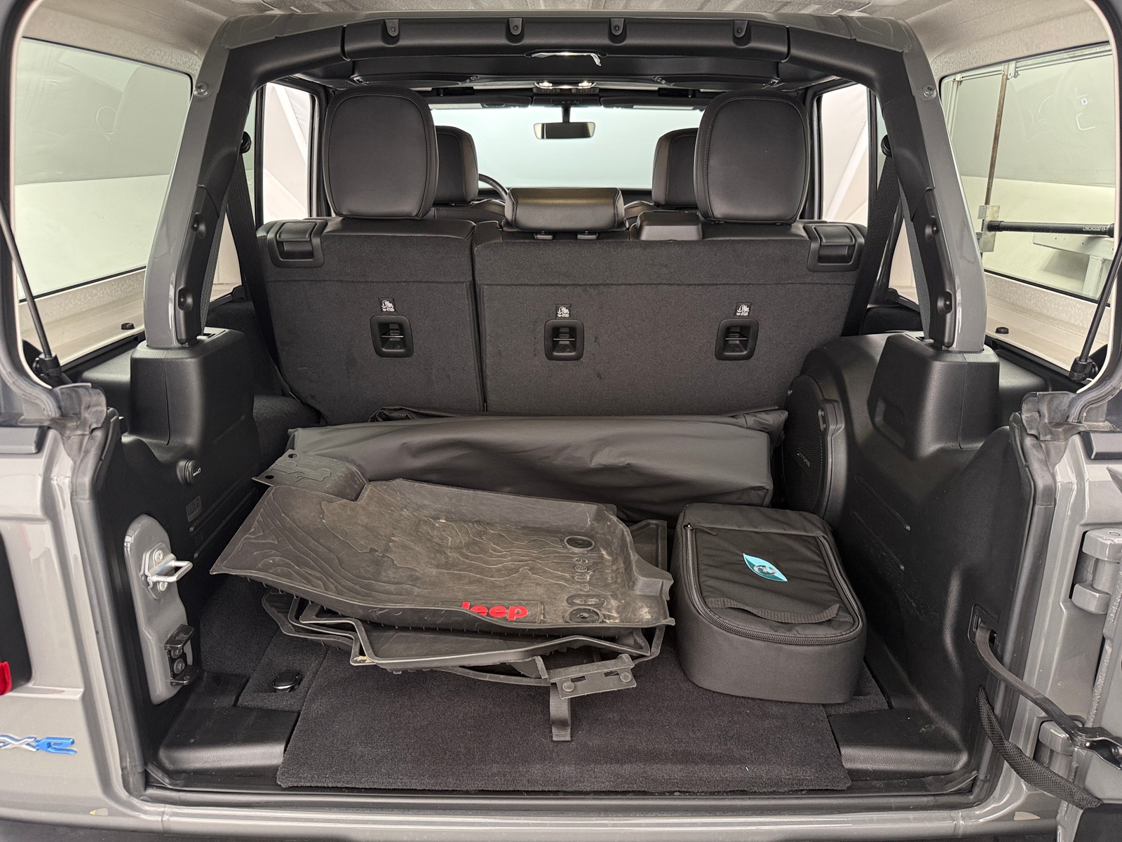 Thumbnail: 2023 Jeep Wrangler - 6