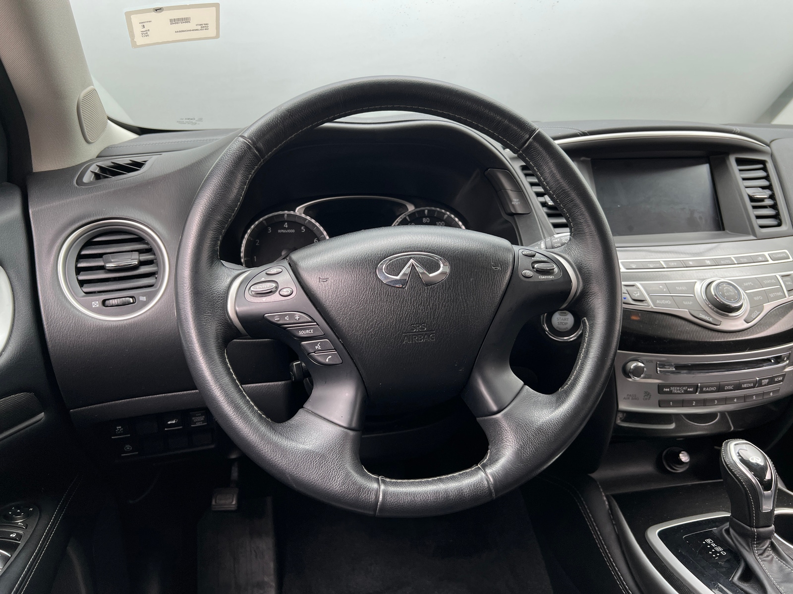Thumbnail: 2017 INFINITI QX60 - 4