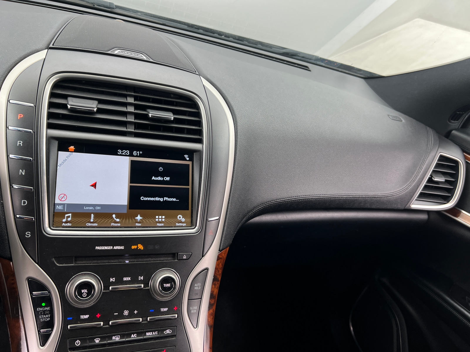 Thumbnail: 2017 Lincoln MKX - 3