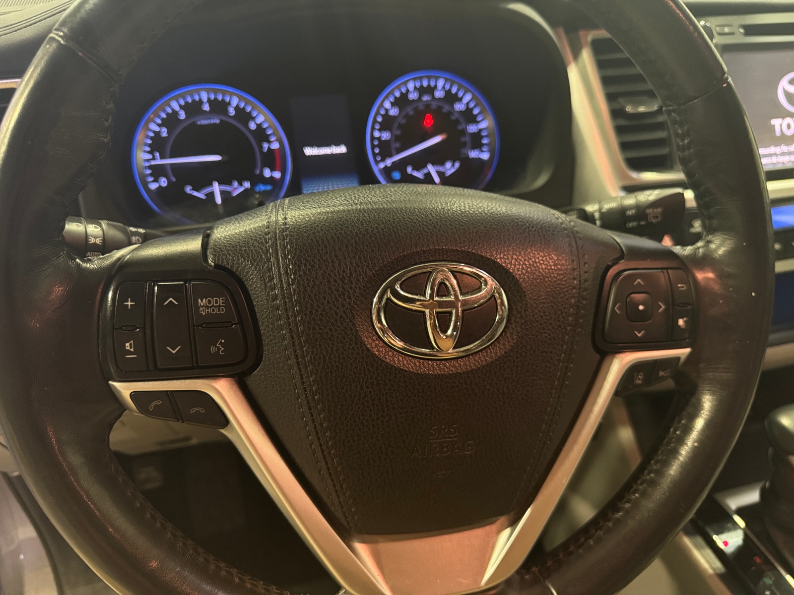 Thumbnail: 2019 Toyota Highlander - 4