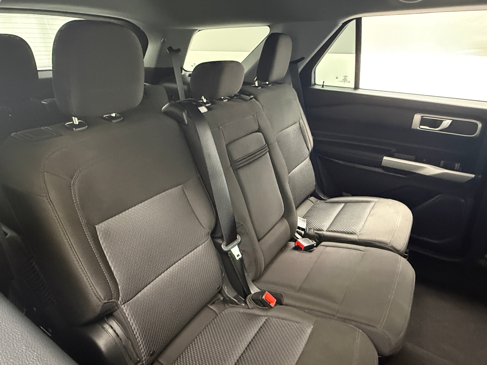 Thumbnail: 2022 Ford Explorer - 6