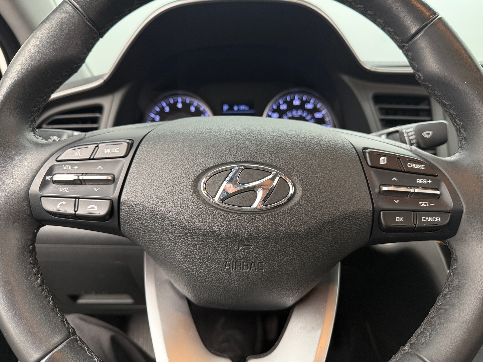 Thumbnail: 2020 Hyundai Elantra - 5