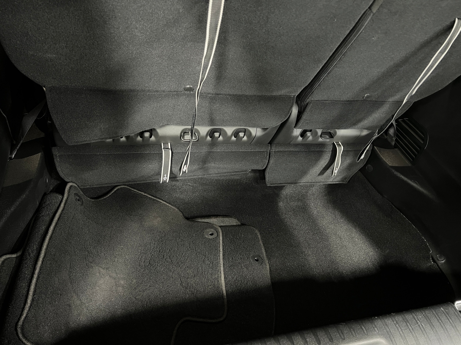 Thumbnail: 2025 Chrysler Pacifica - 6