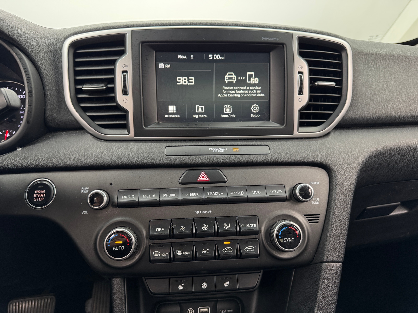 Thumbnail: 2017 Kia Sportage - 4