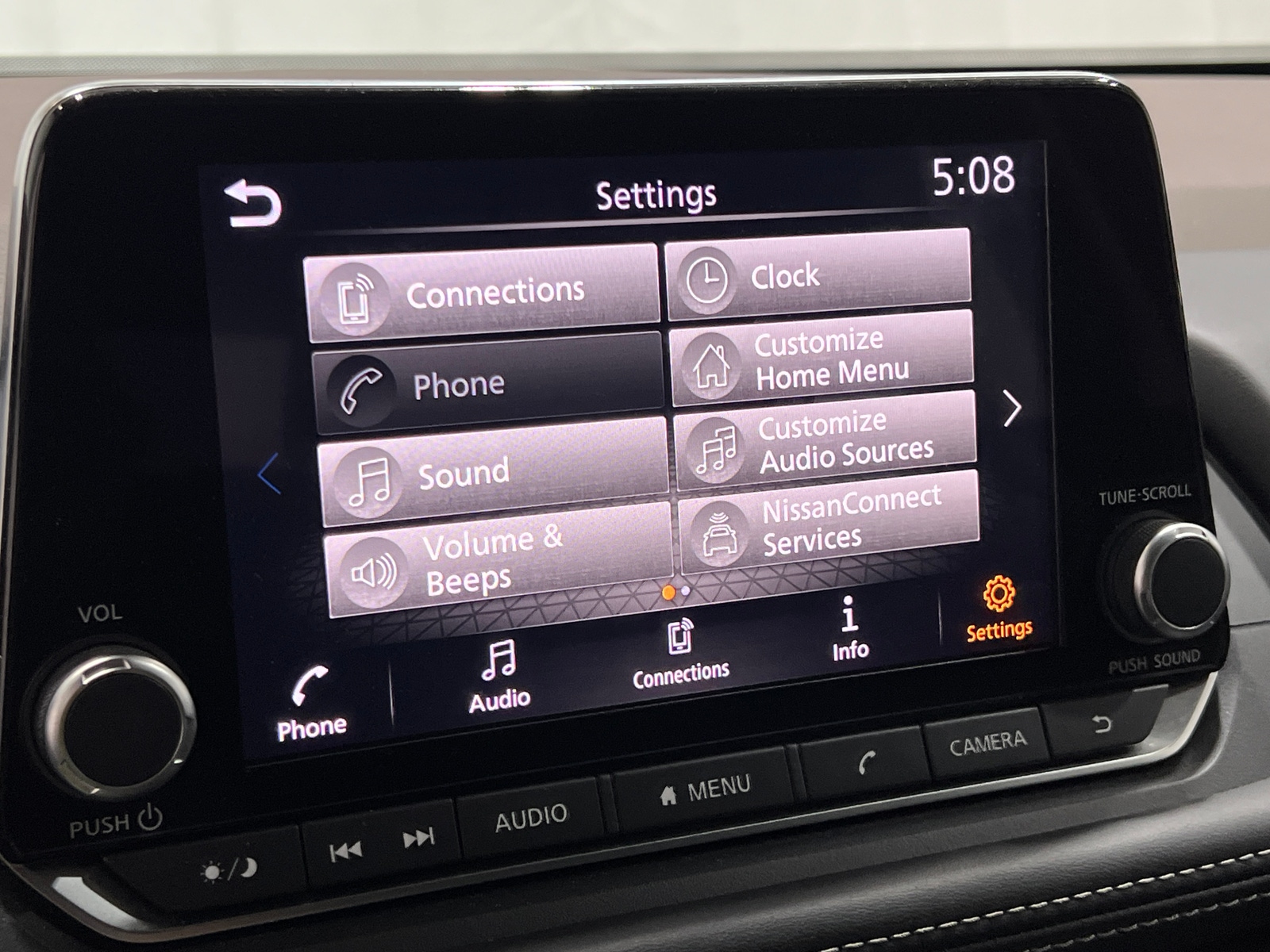 Thumbnail: 2022 Nissan Rogue - 4